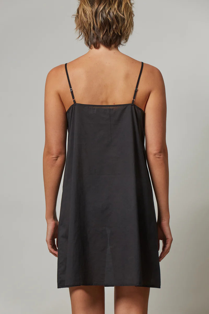 Slip Black