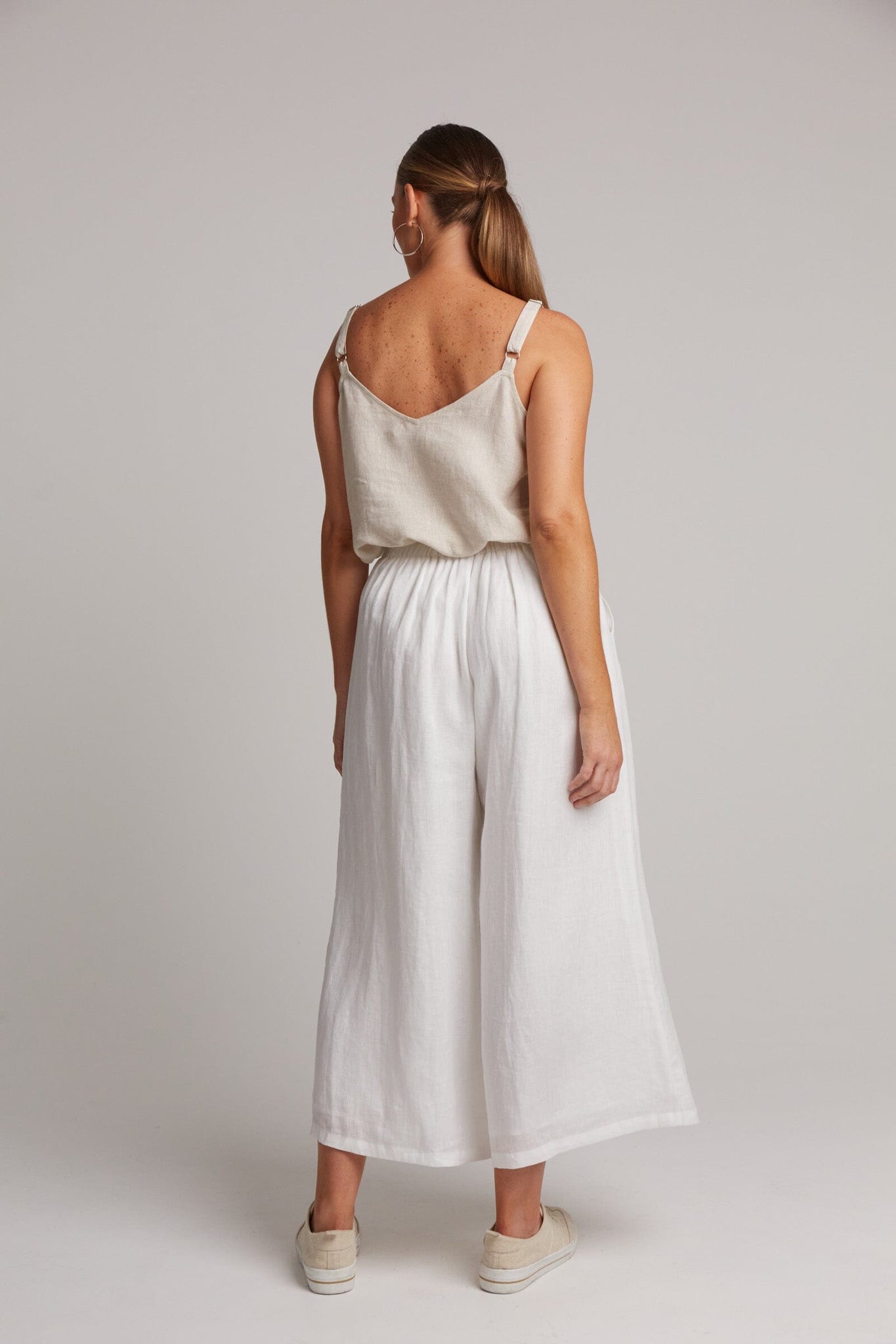 Studio Crop Pant - Salt