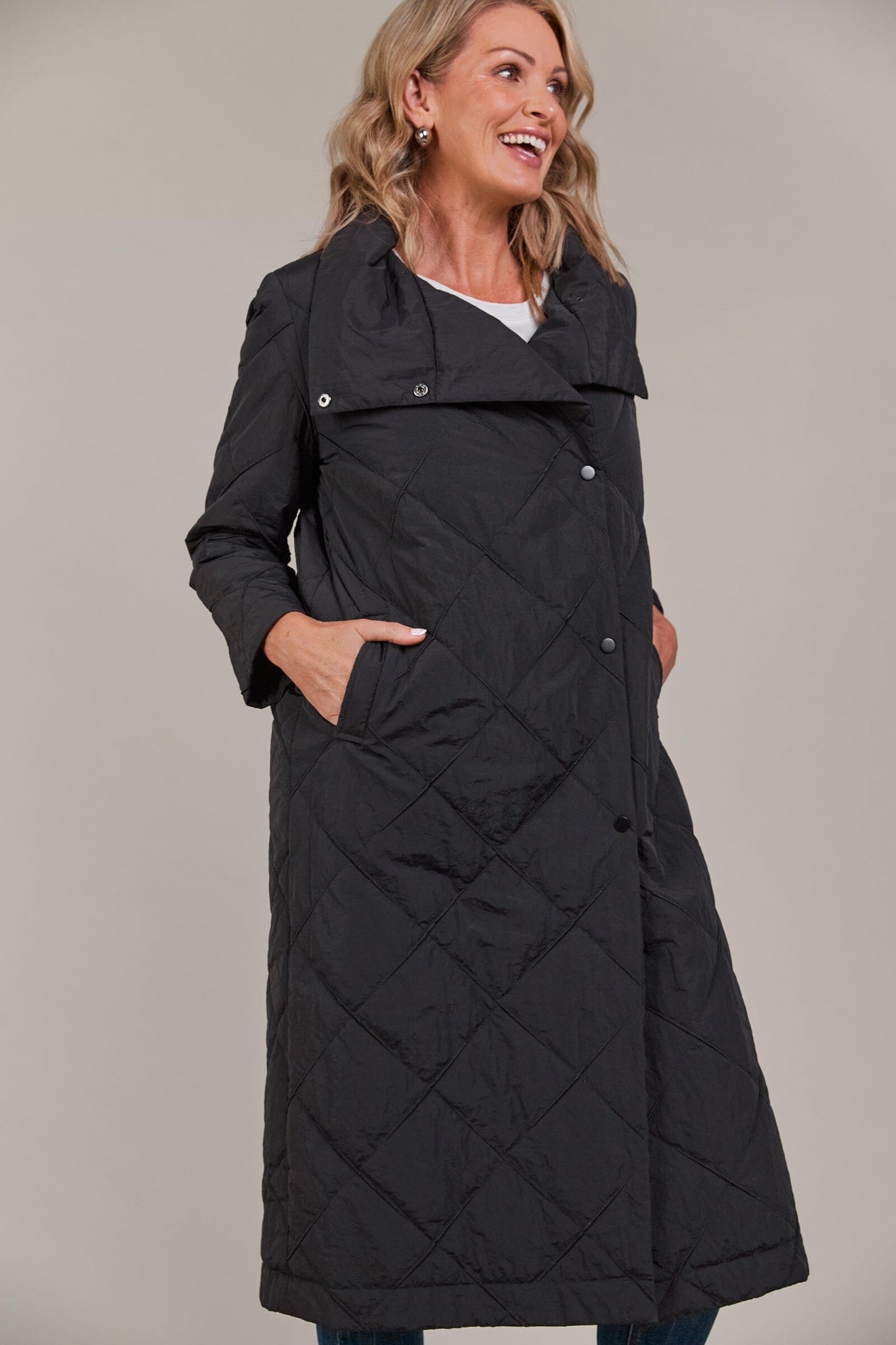 Argo Coat  - Black