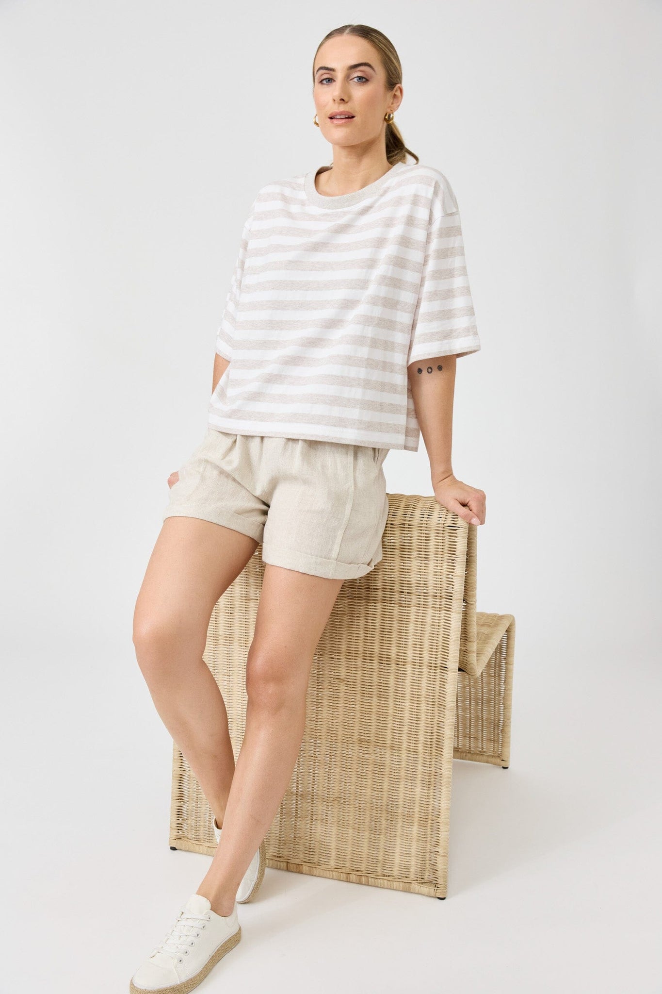 Studio Stripe Tshirt - Stone