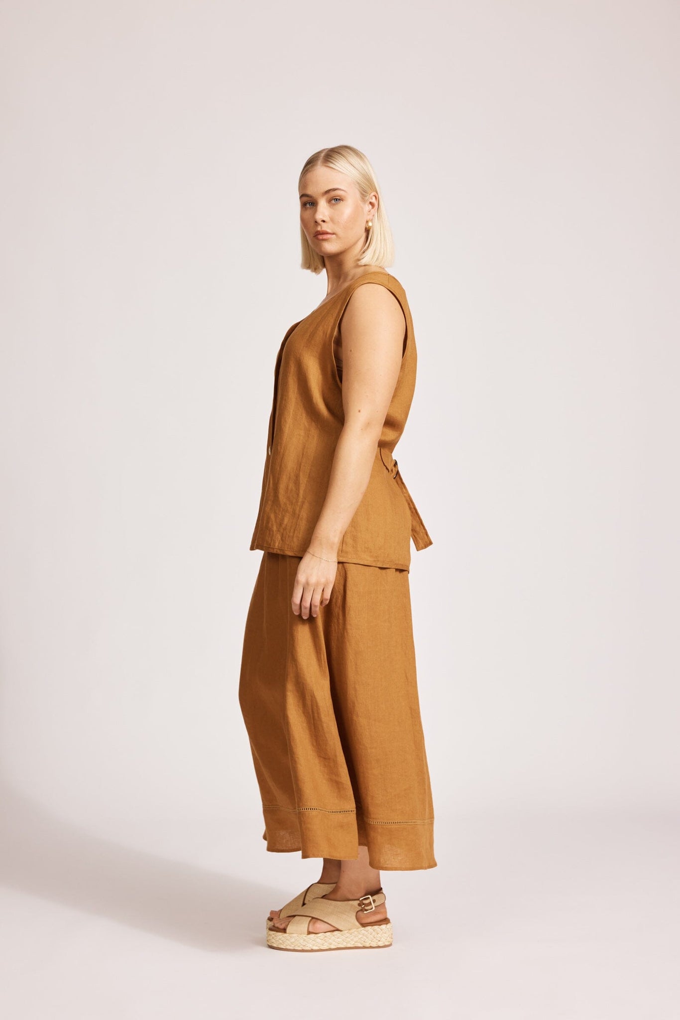 Miramar Vest - Caramel
