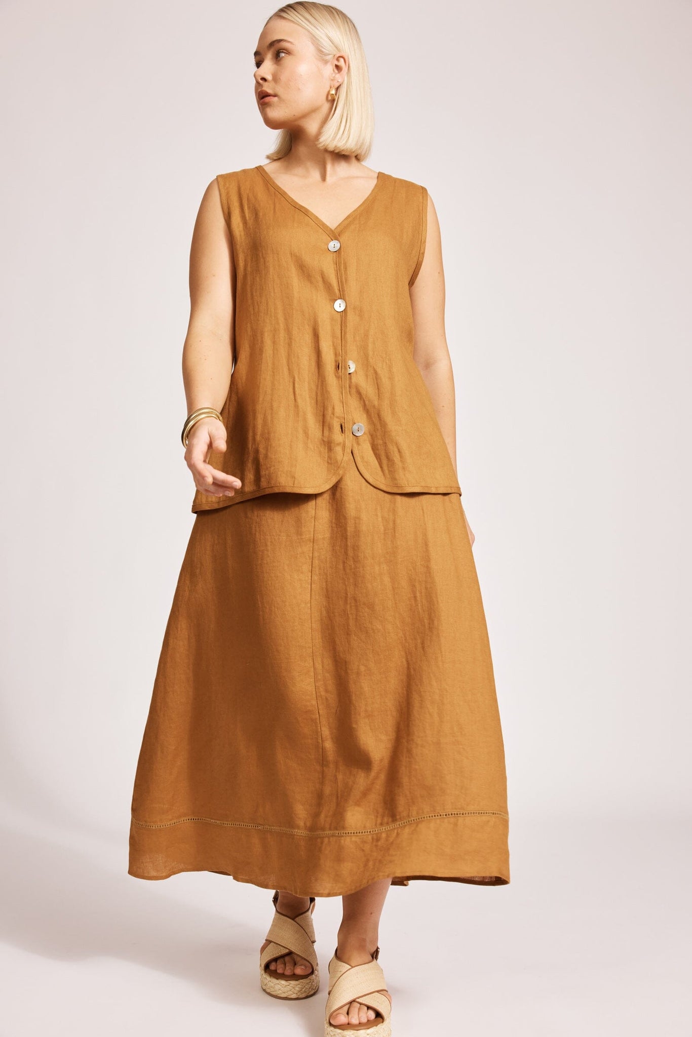 Miramar Vest - Caramel