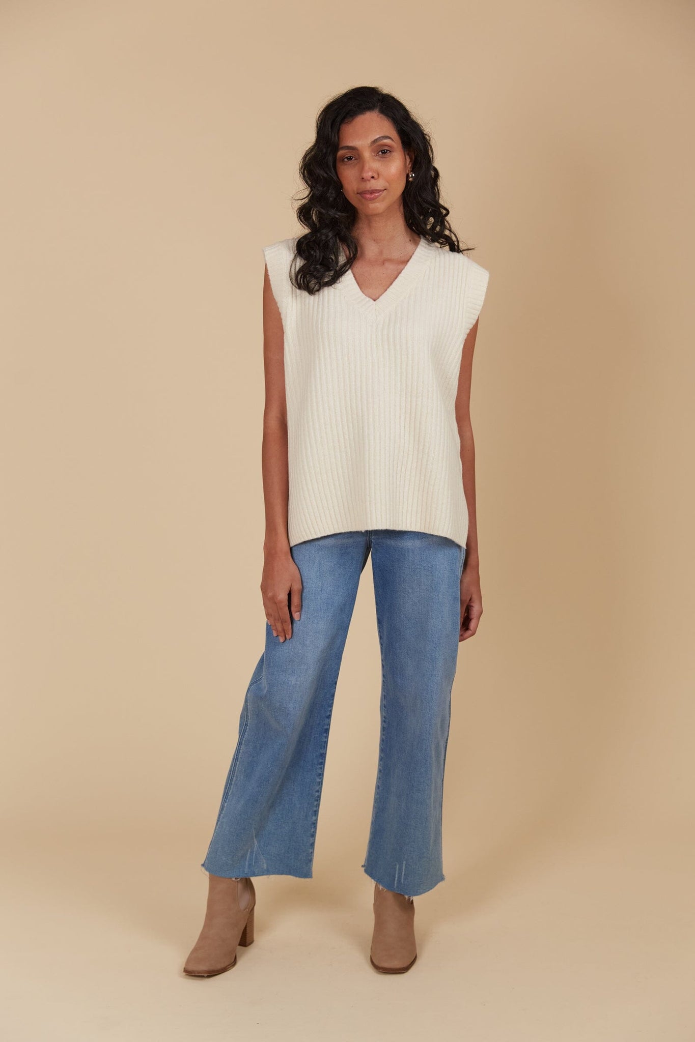 Miru Knit Vest - Canvas