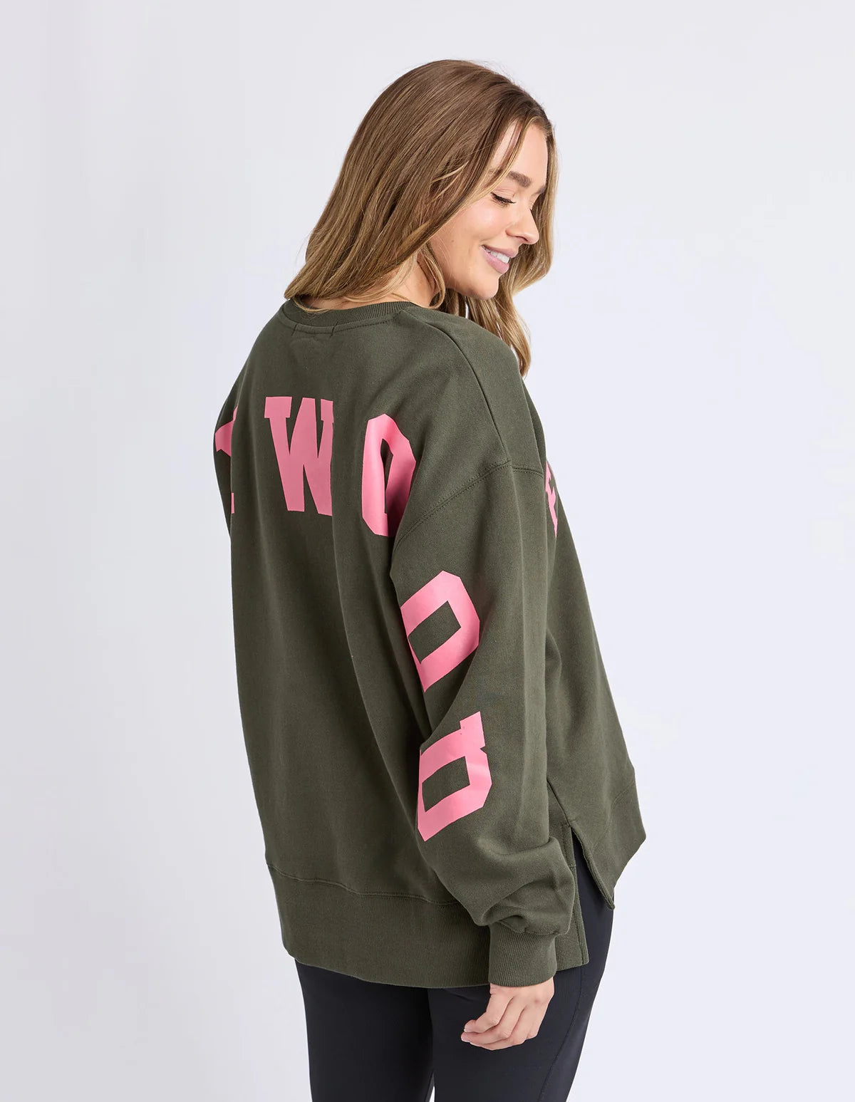 Interval Crew Dark Khaki / Coral