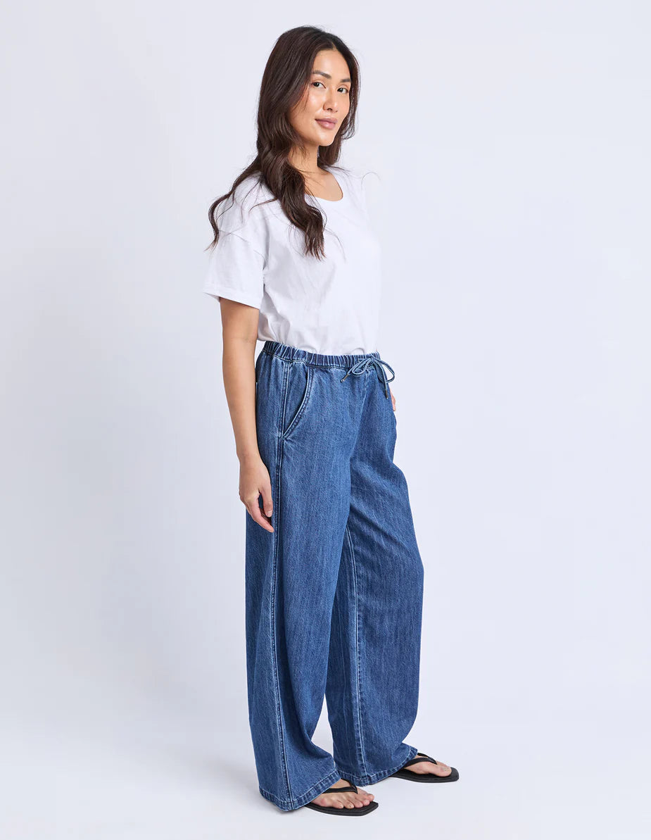 Delvine Jean Mid Blue
