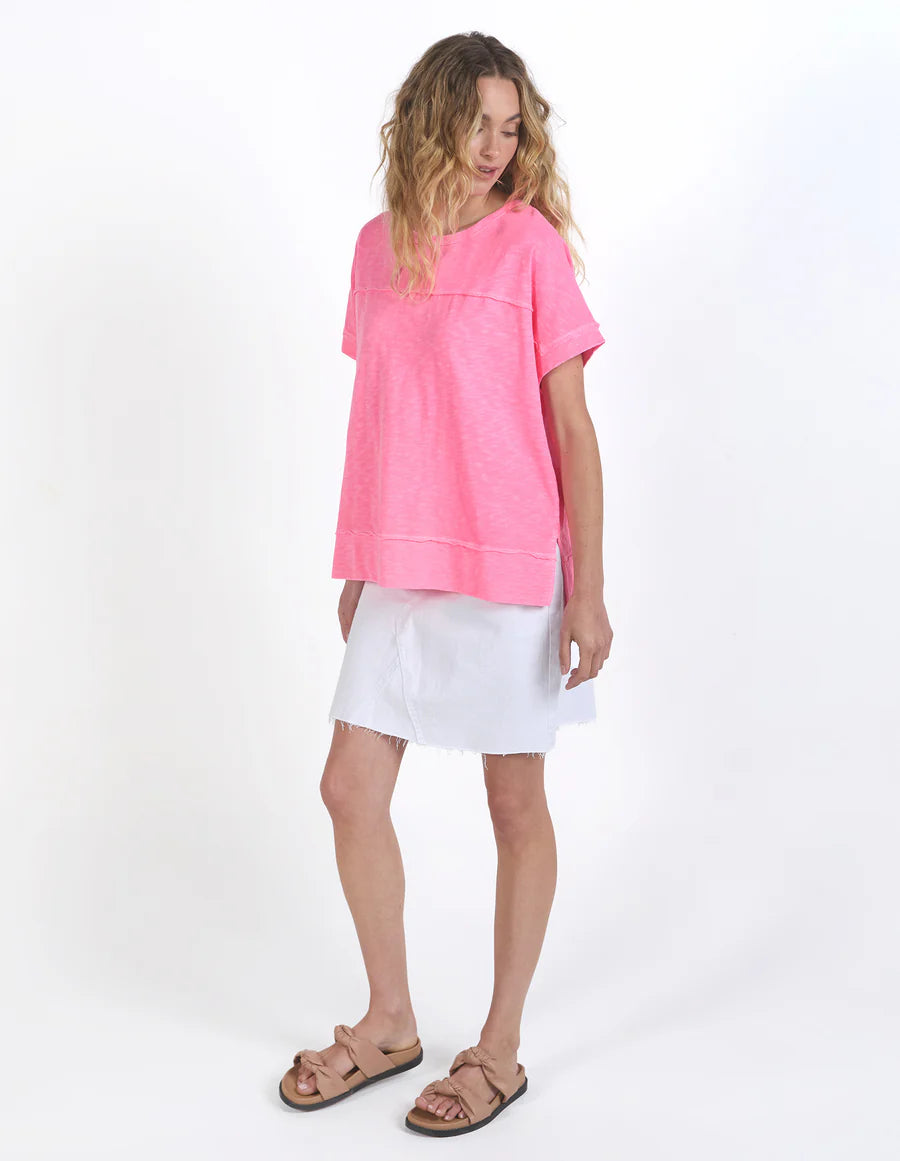 ALLISON TEE NEON ROSE.