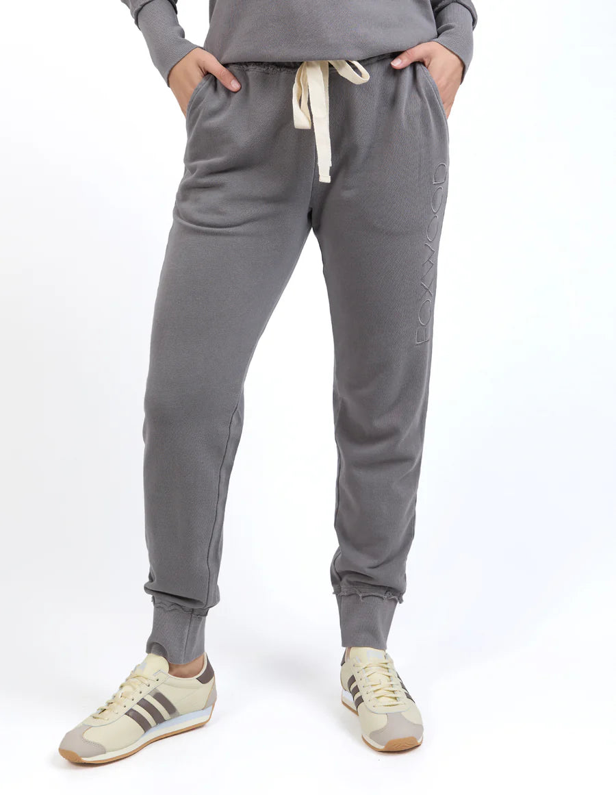 SIMPLIFIED TRACK PANT IRON