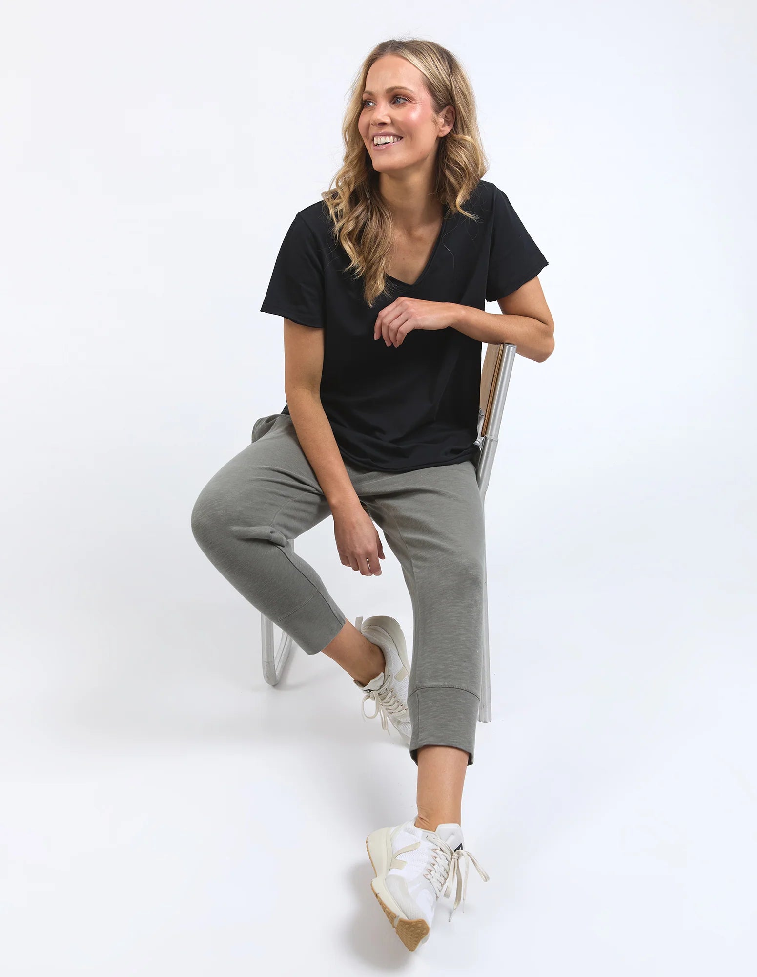 Pima Vee Tee Black