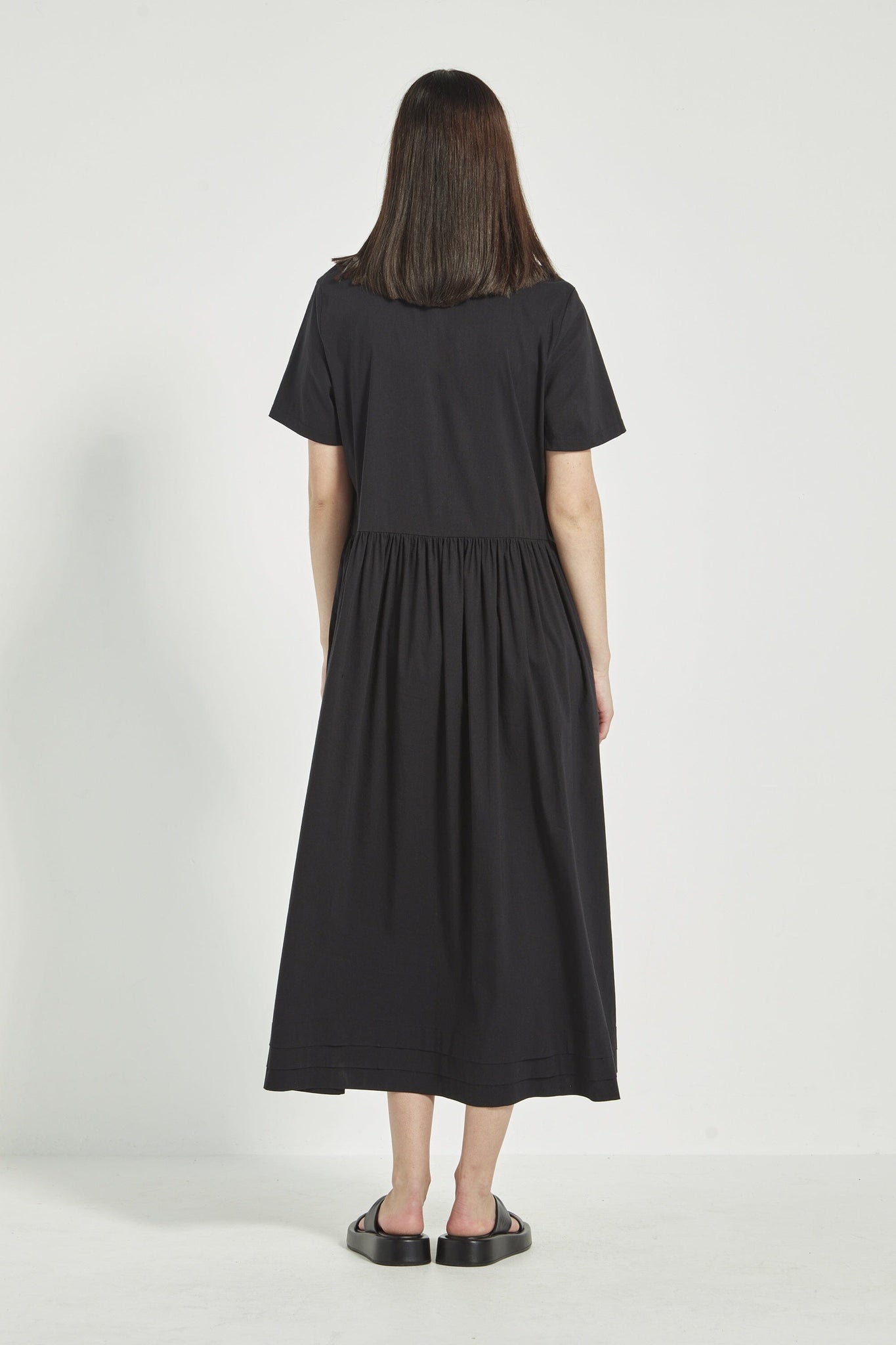 ACROBAT KODA DRESS - BLACK