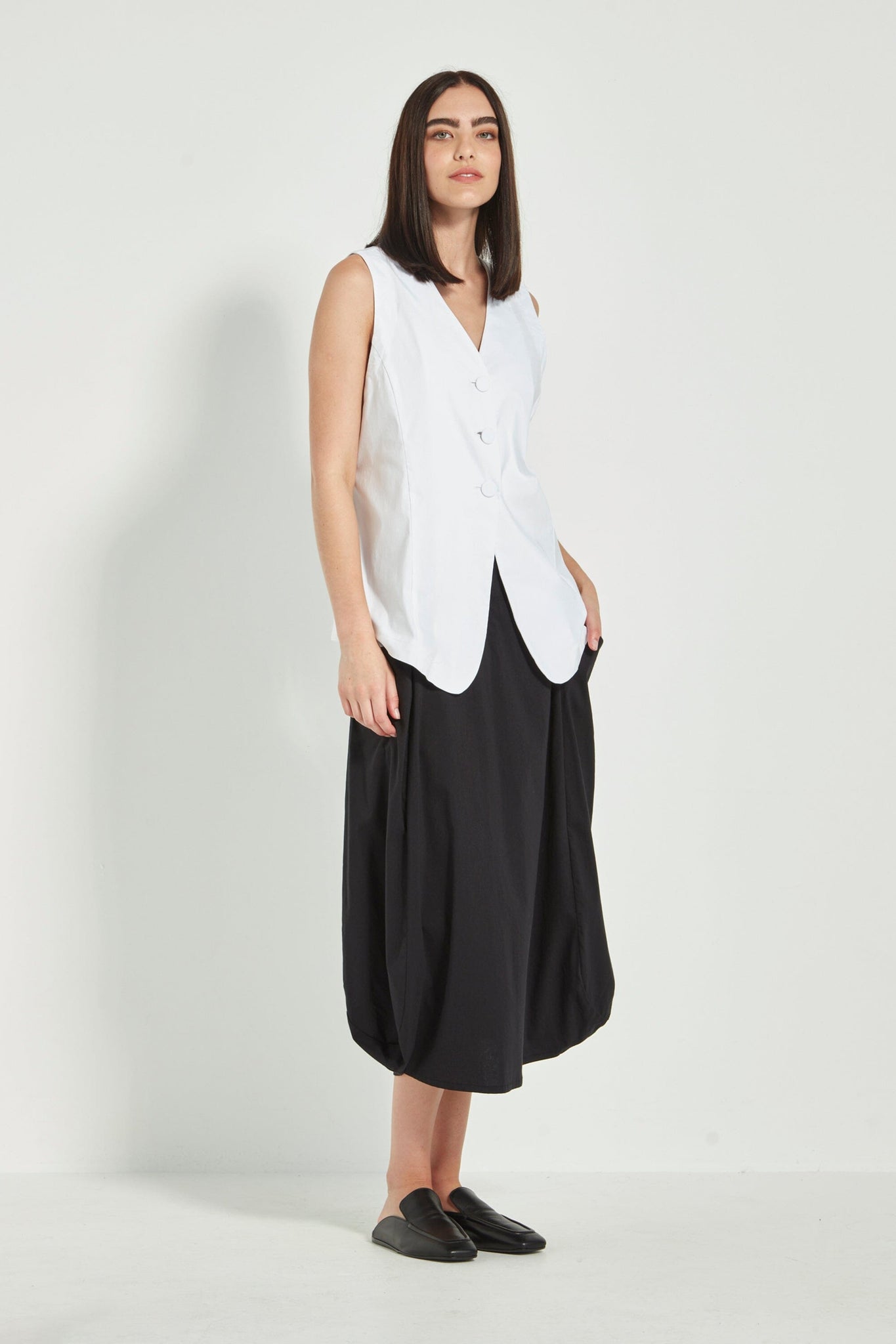 ACROBAT EMI SKIRT - BLACK