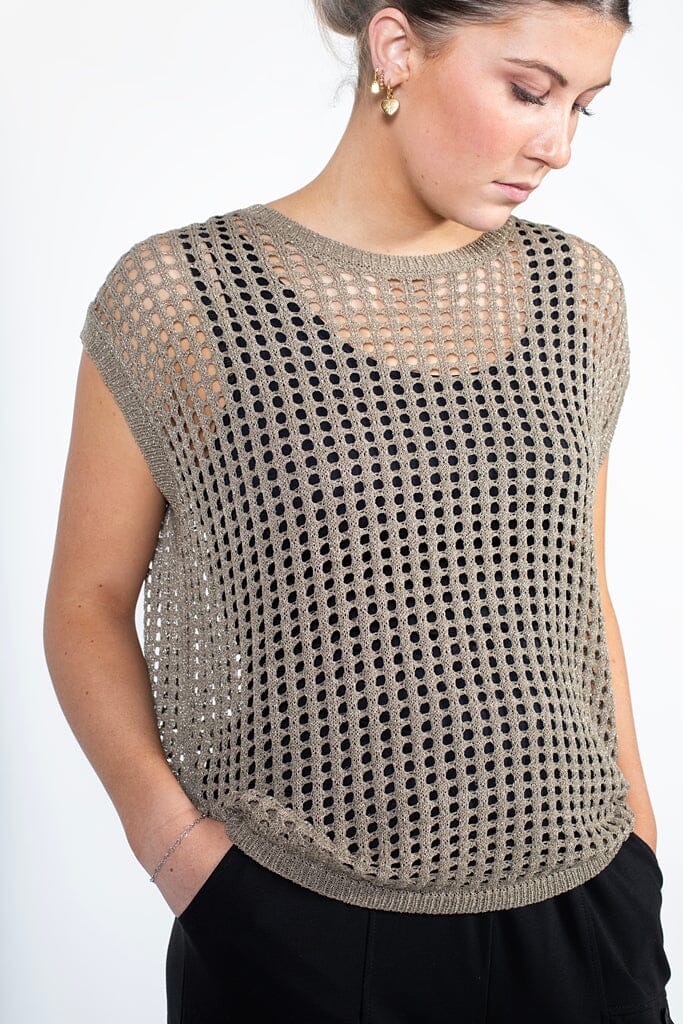 Chelsea Vest Moss Gold