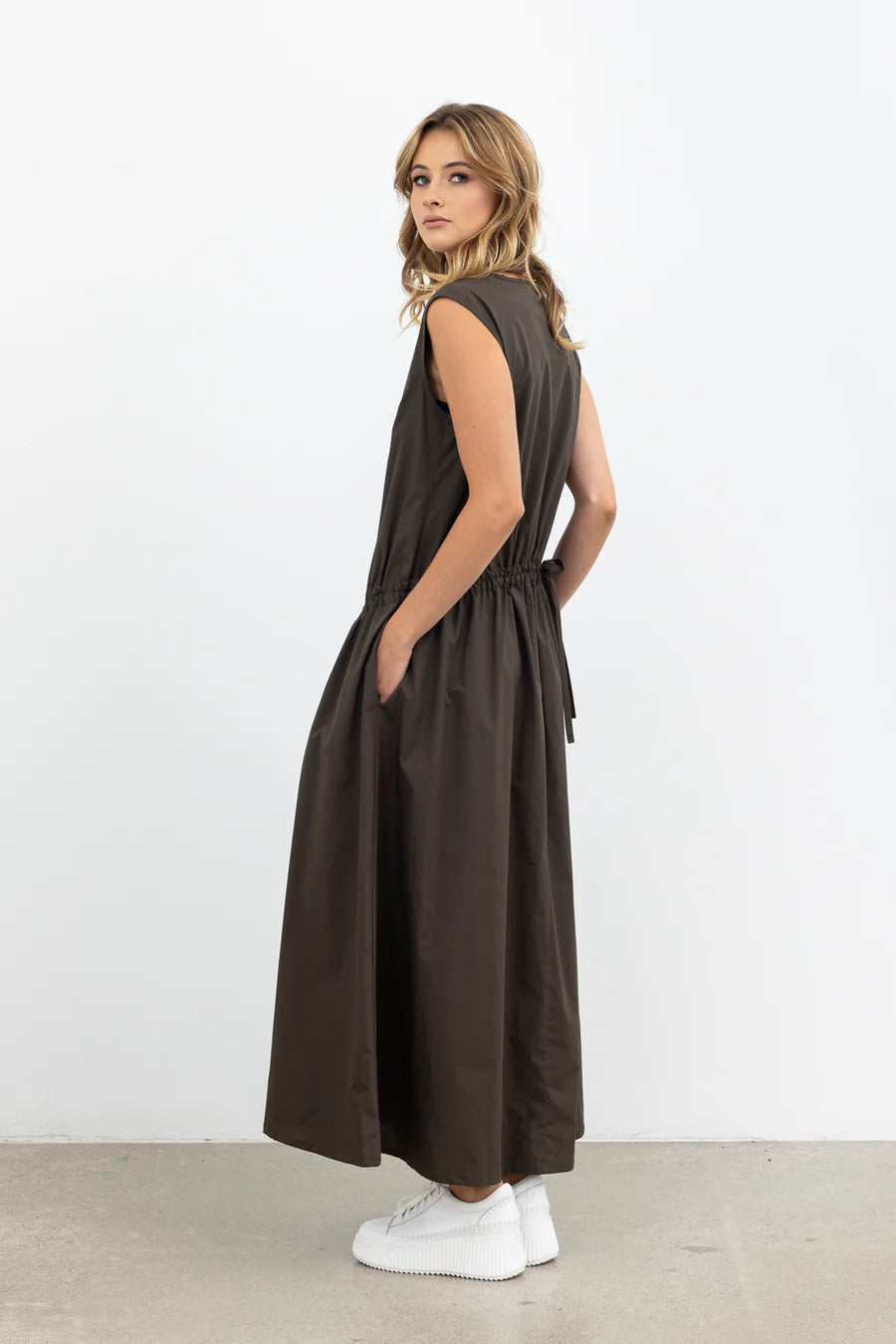 Cinematic Dress Olive