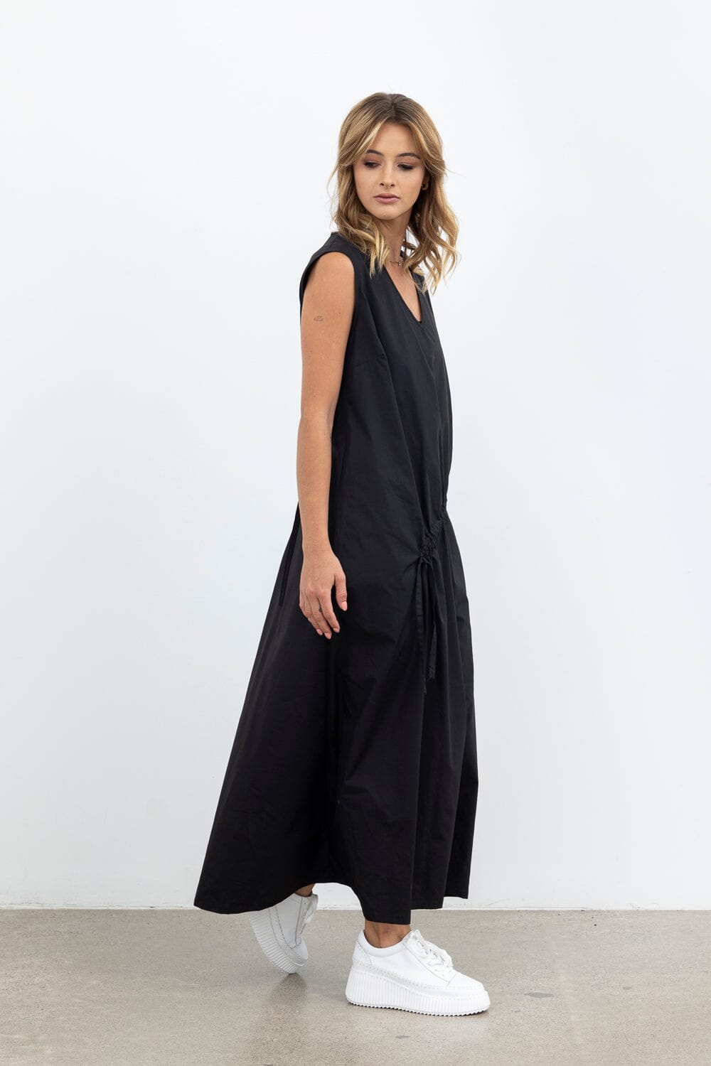 Cinematic Dress Black