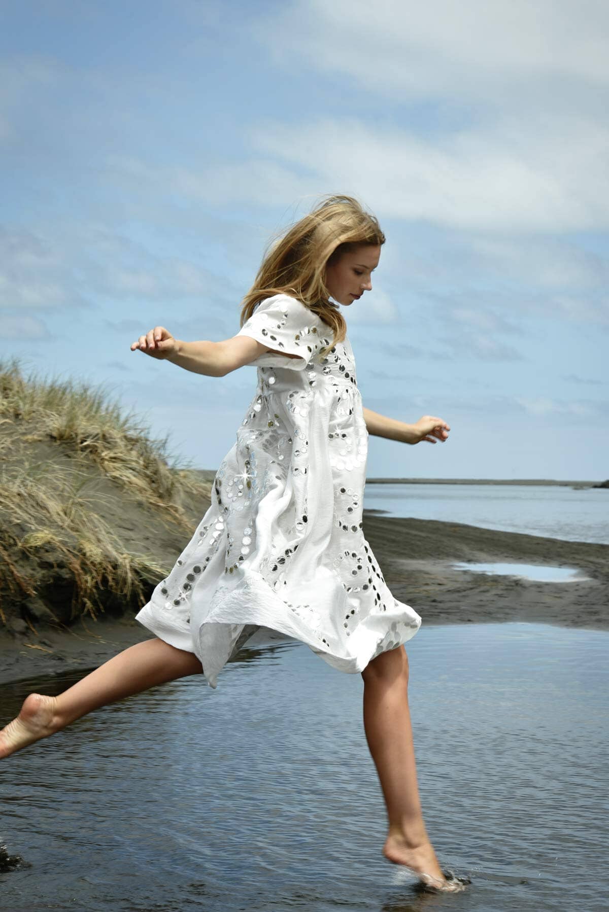 Round + Round Dress White