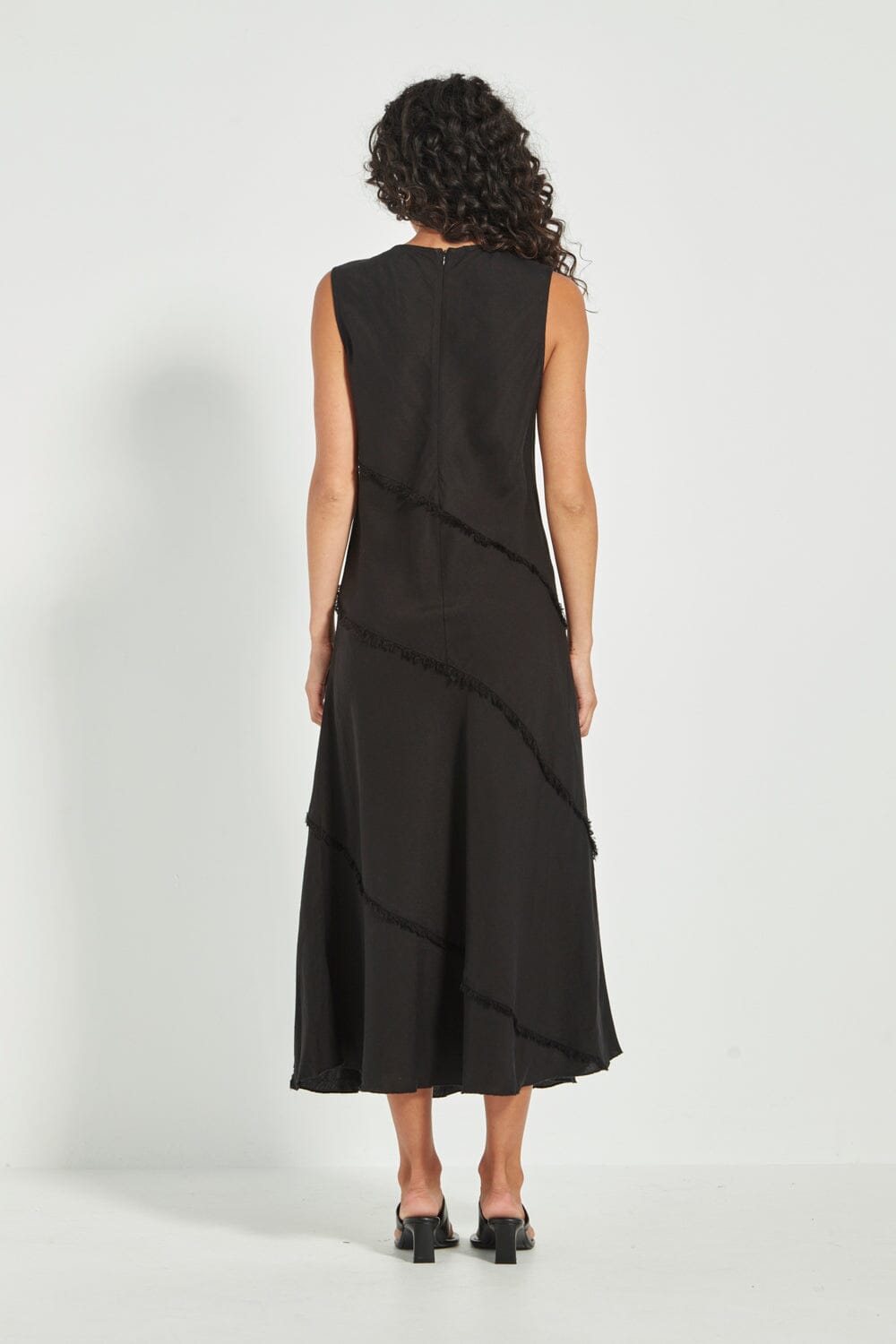 ELLE DRESS - BLACK