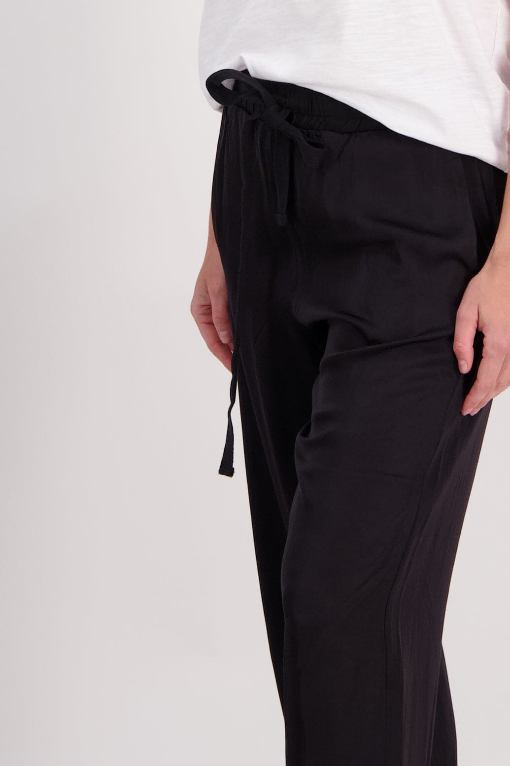 Hebe Pant - Black