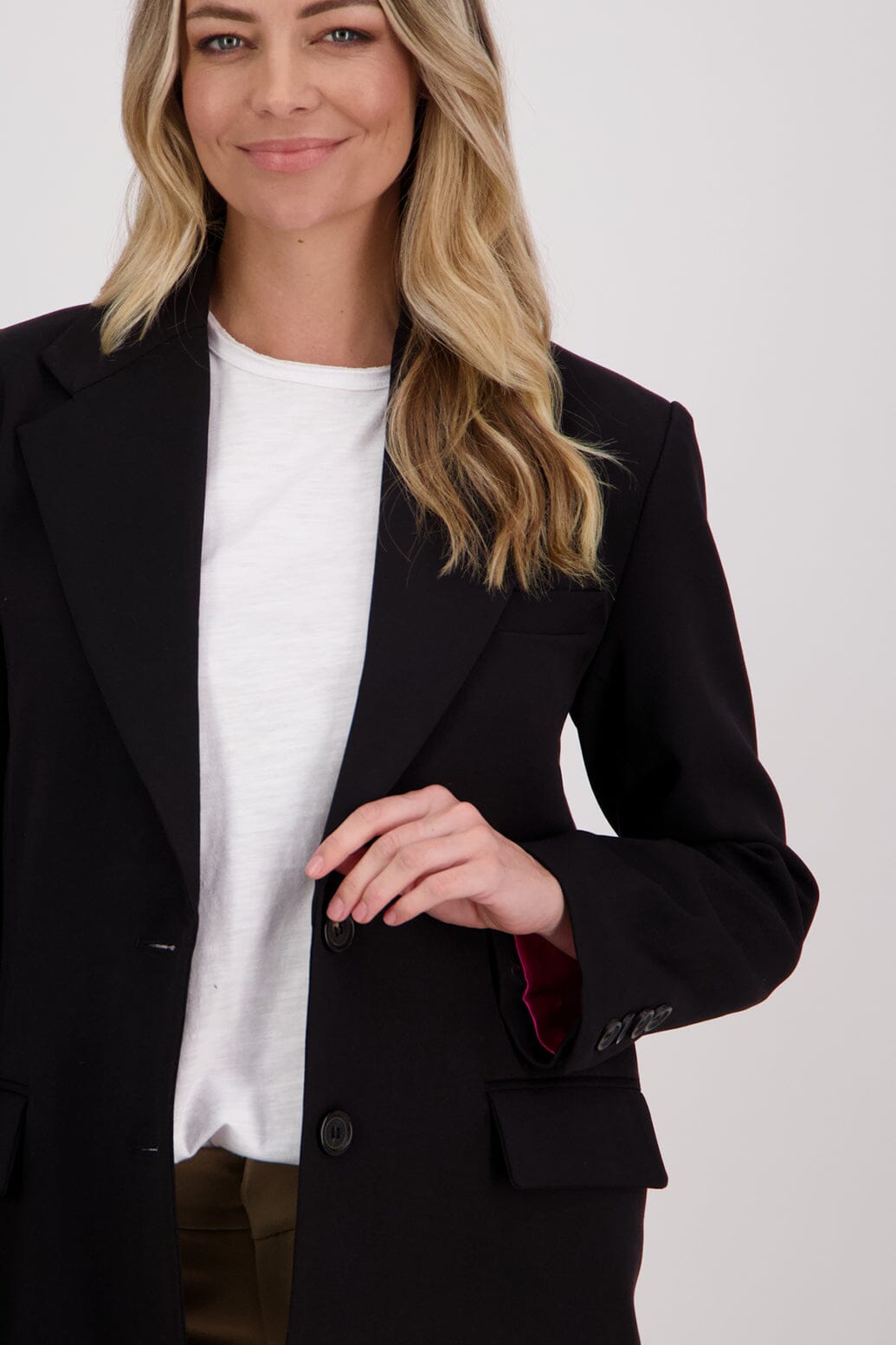 Hilary Blazer - Black