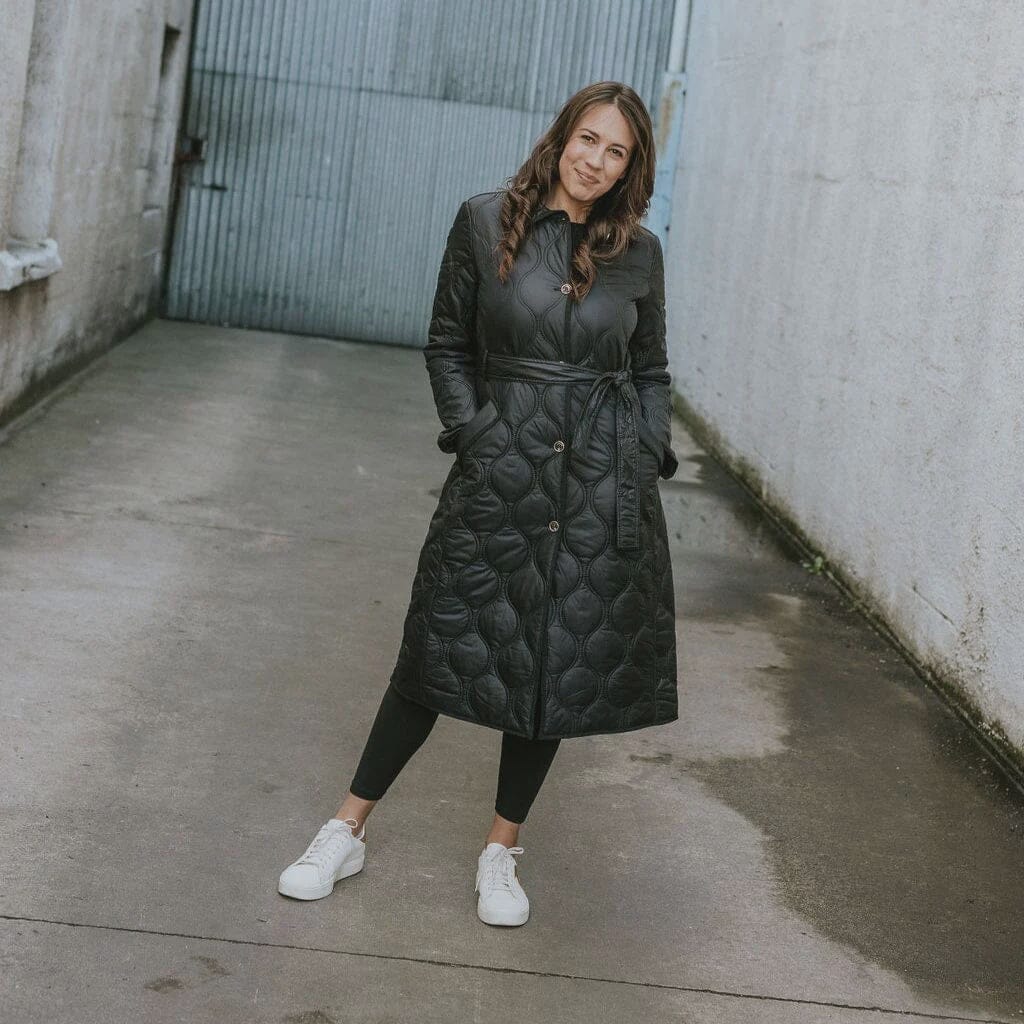 LISSY QUILT COAT BLACK