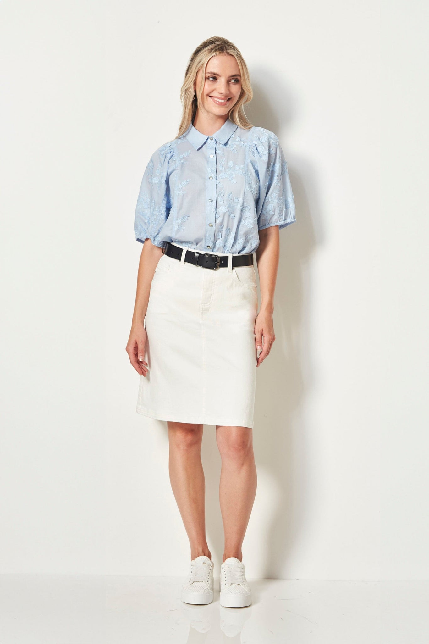 LOVELORN BLOUSE - SOFT BLUE