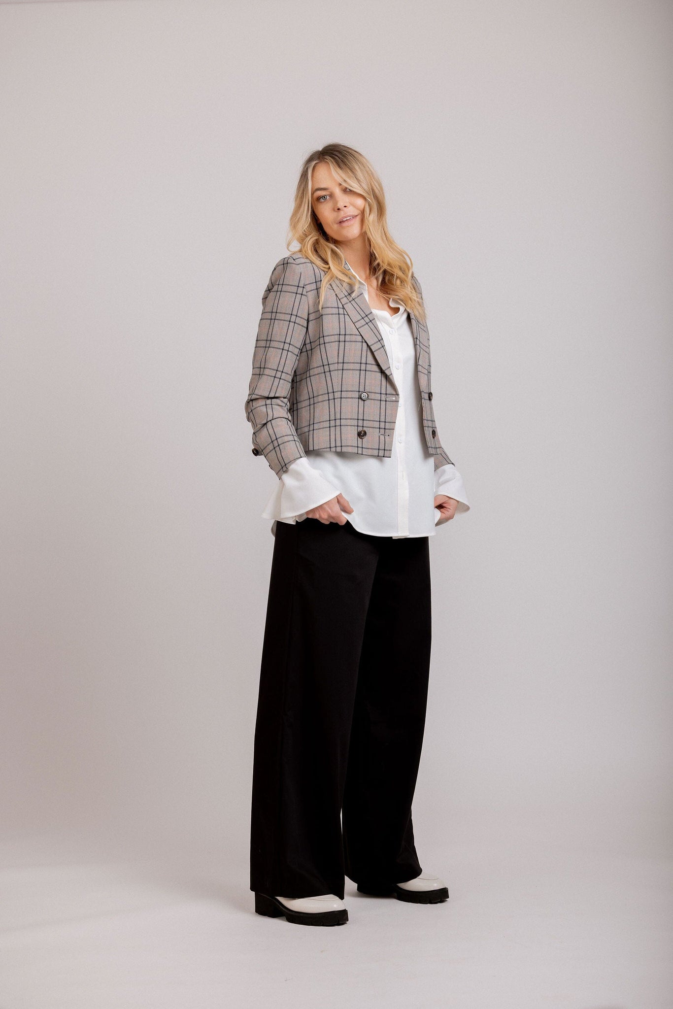 Contessa Blazer