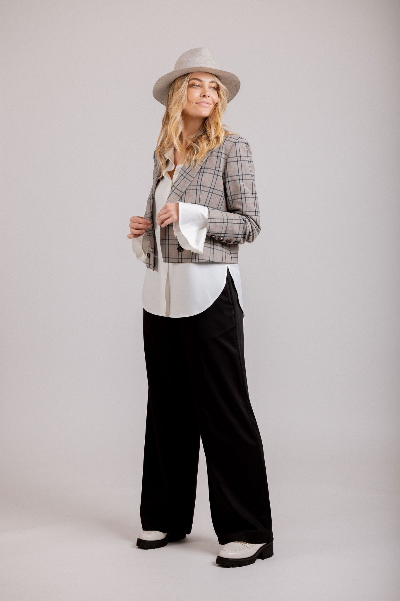 Contessa Blazer