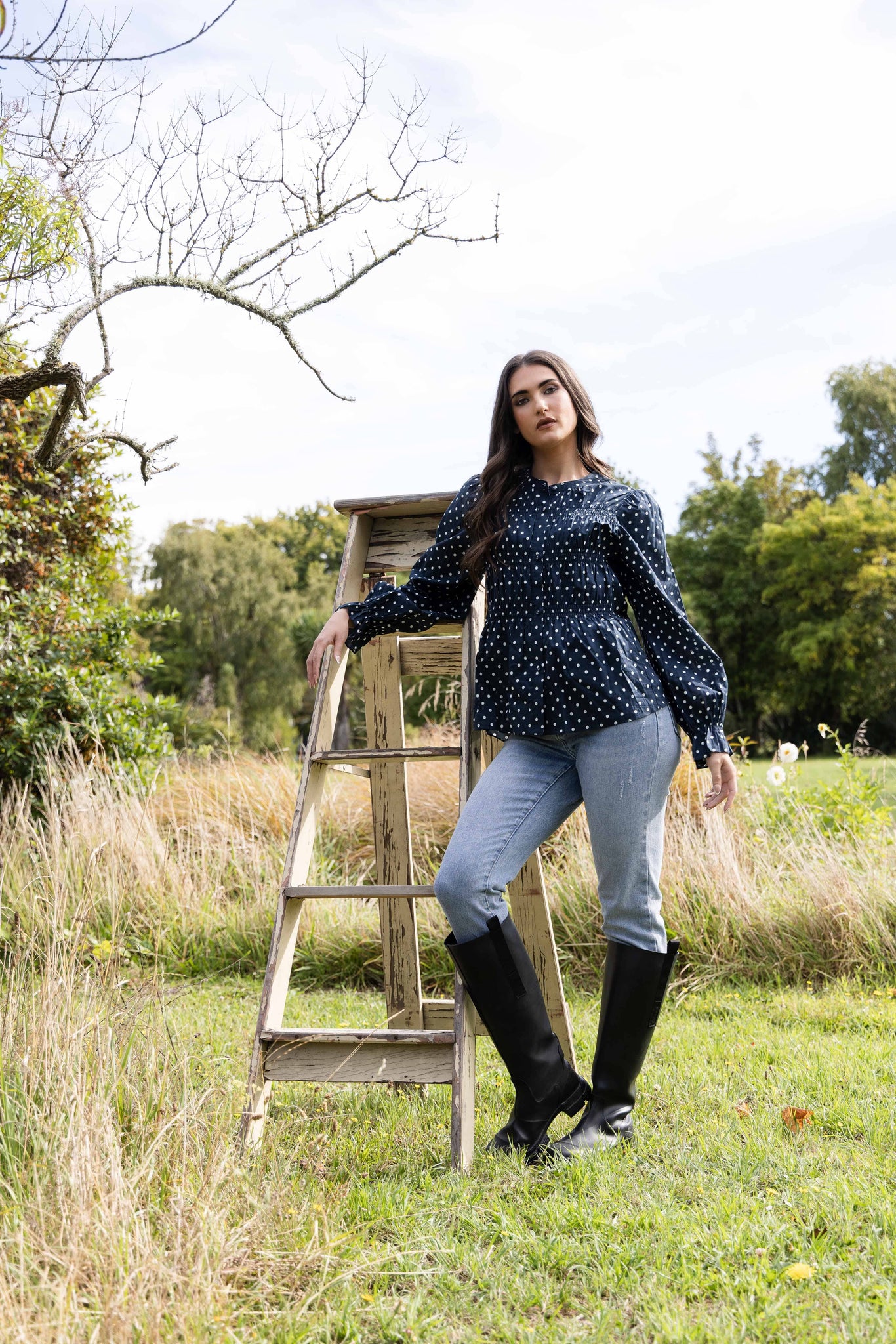 Bonita Top Navy Spot