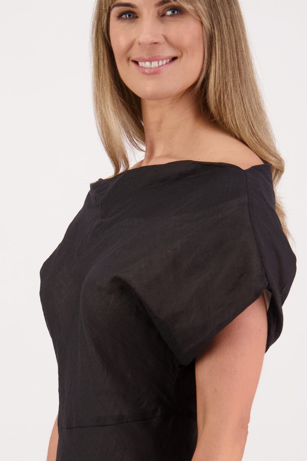 Sassy - Black