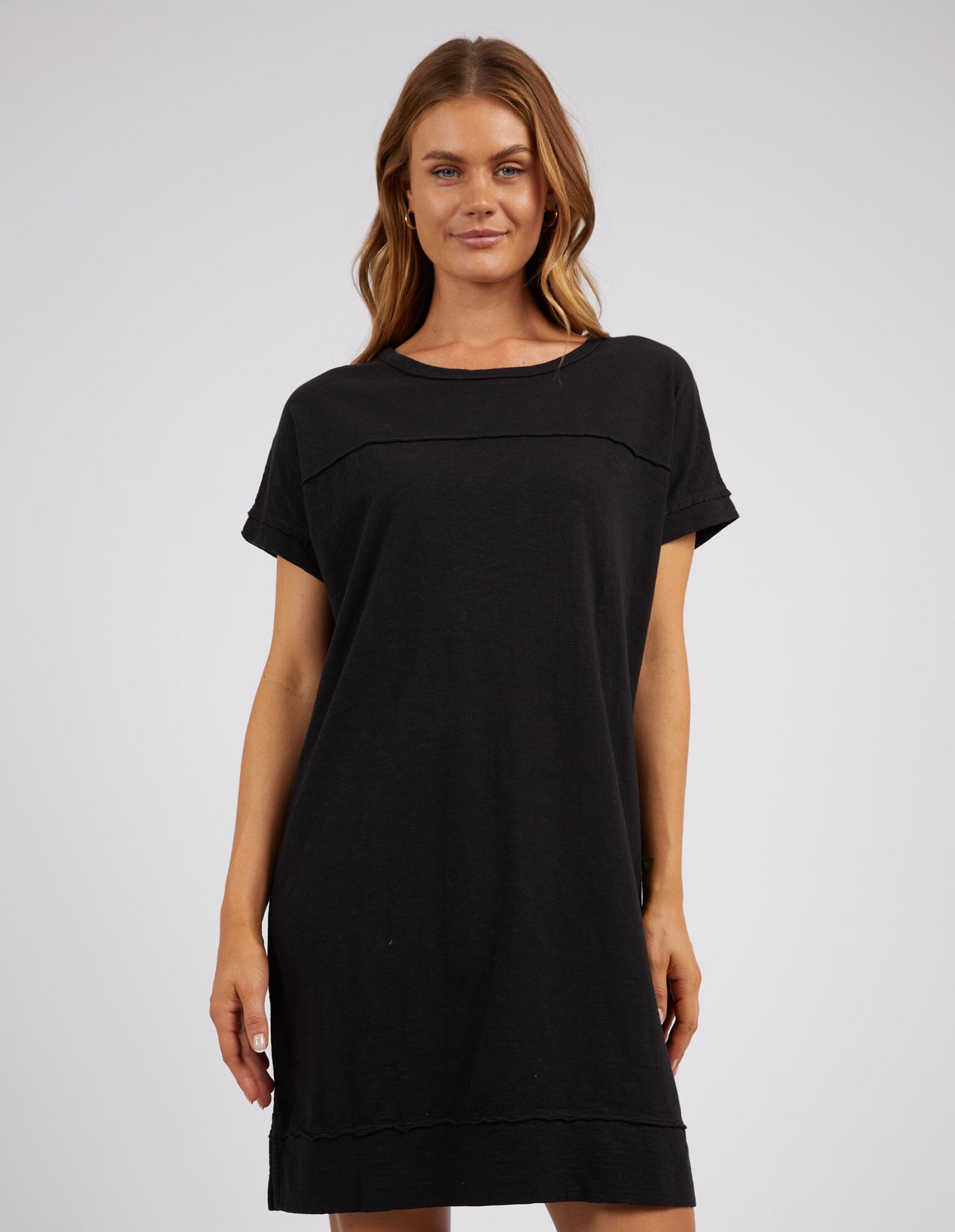 ALLISON TEE DRESS WASHED BLACK