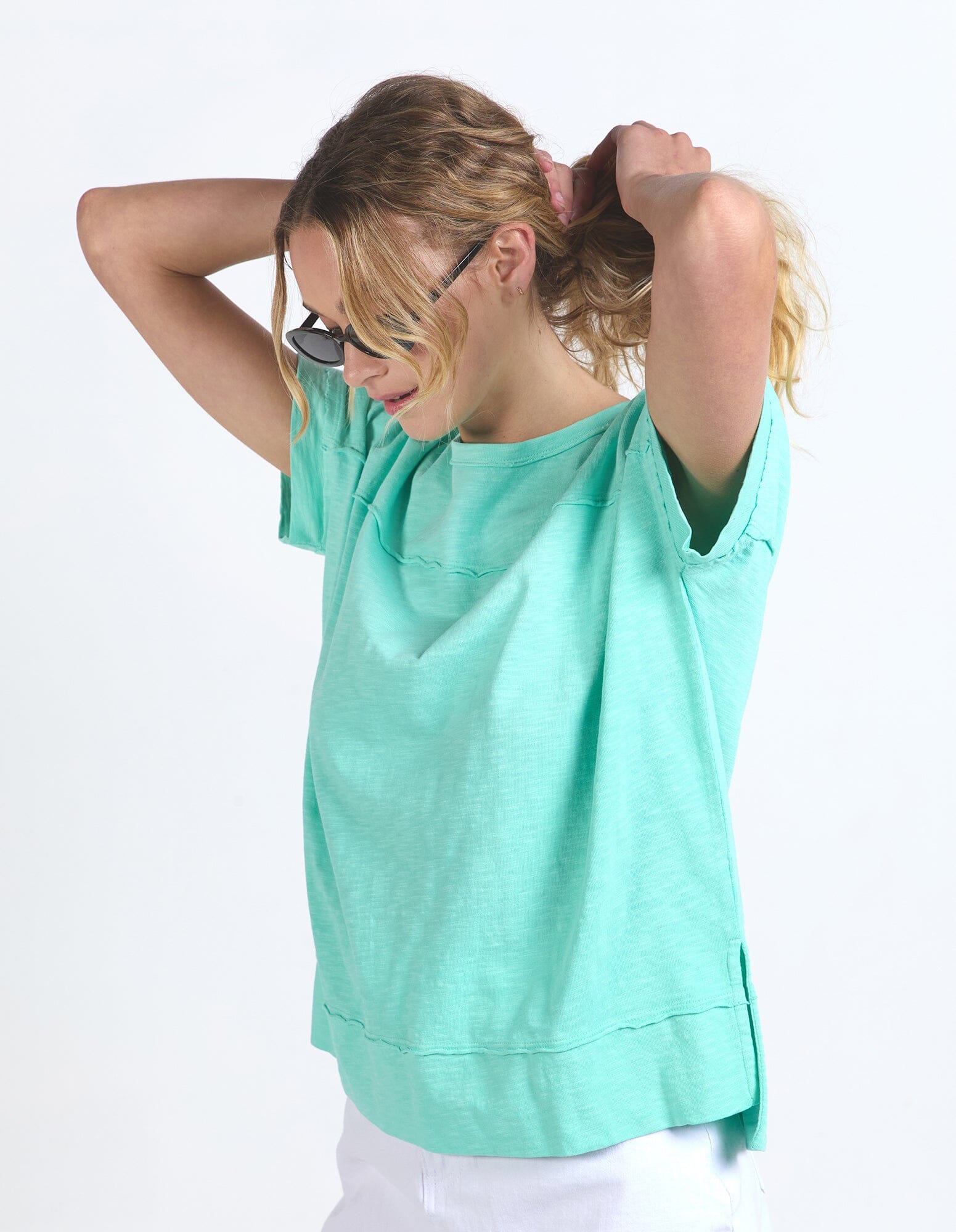 ALLISON TEE NEON MINT.