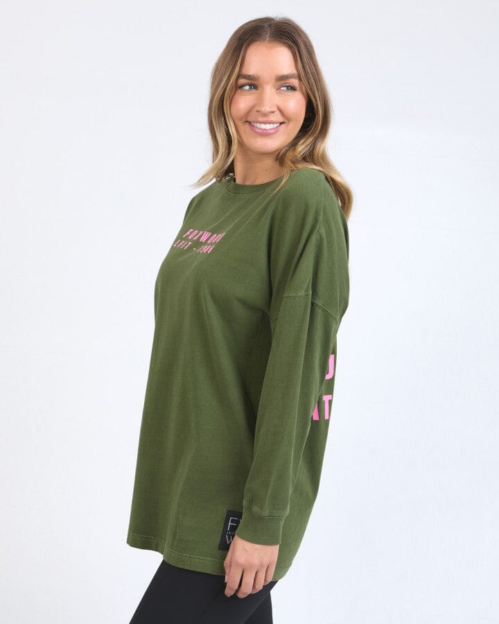 AUTHENTIC L/S TEE OLIVE