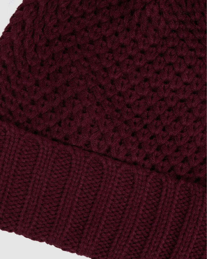 BERRY BEANIE MERLOT