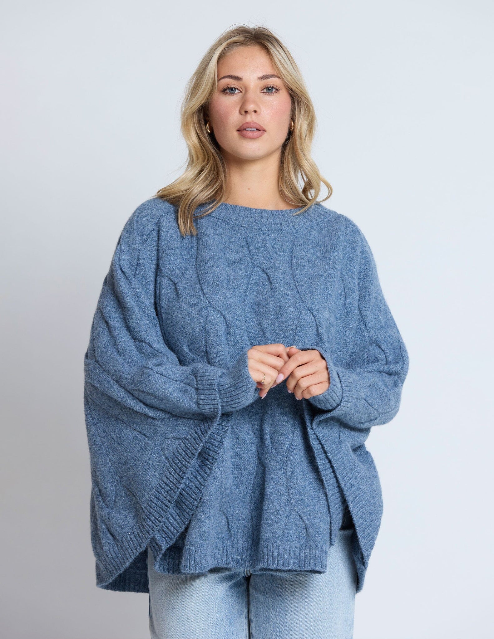 Cable Poncho Denim