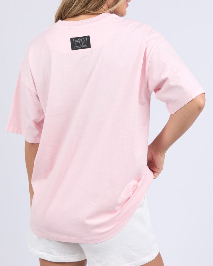 Captain Tee Pale Pink