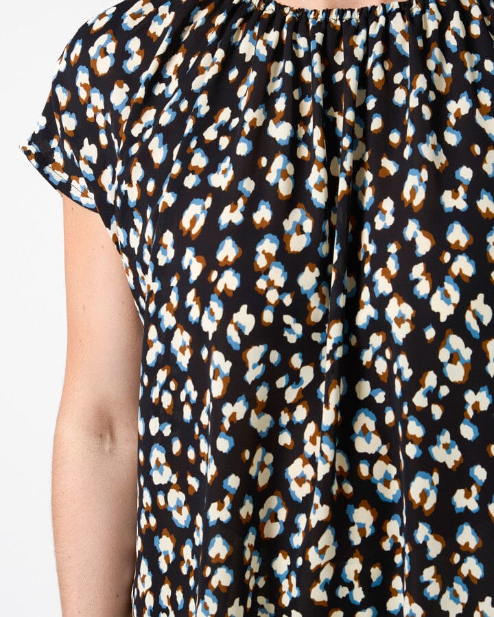 Clio Blouse Navy Leopard