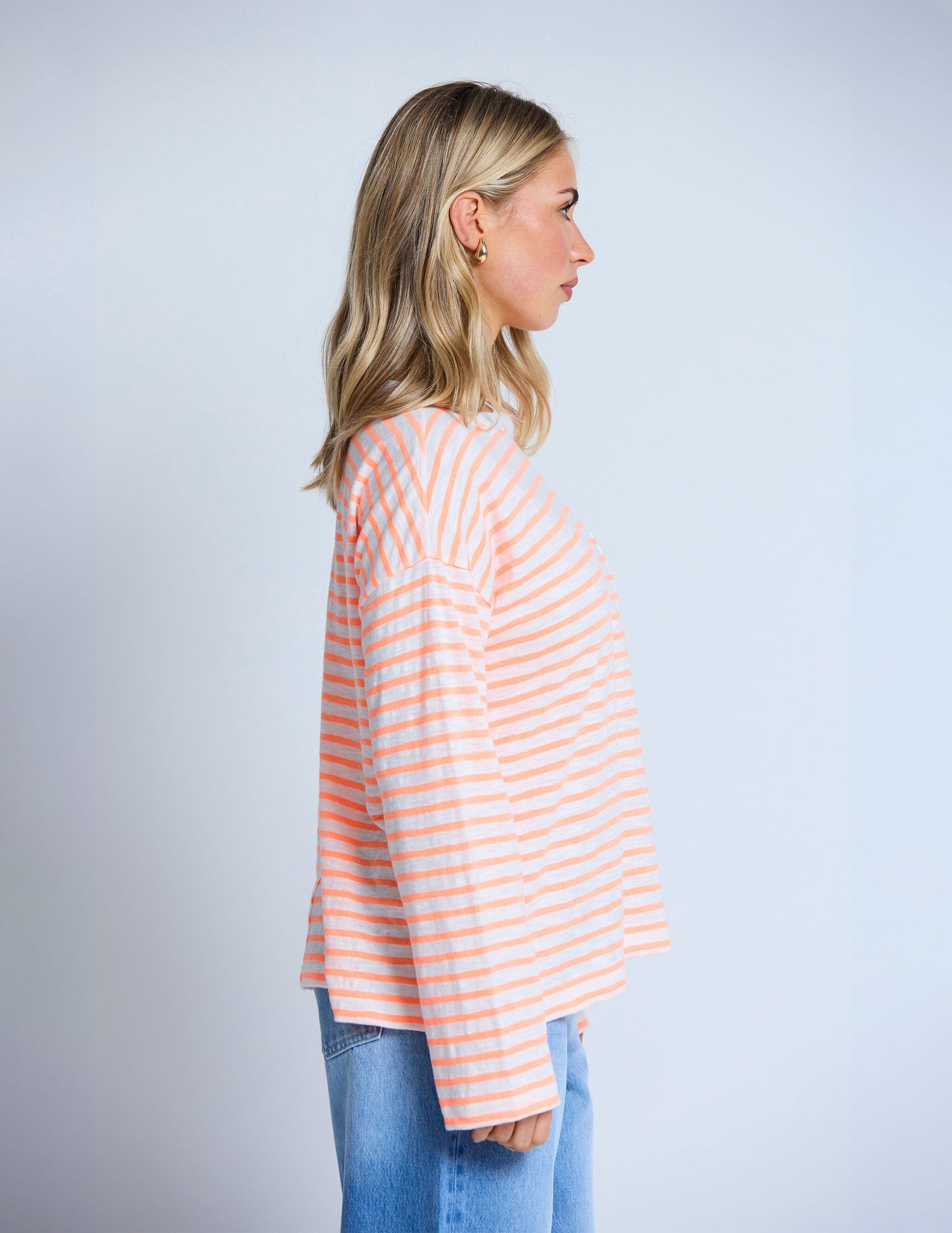 Drop Shoulder Tee Glow Track