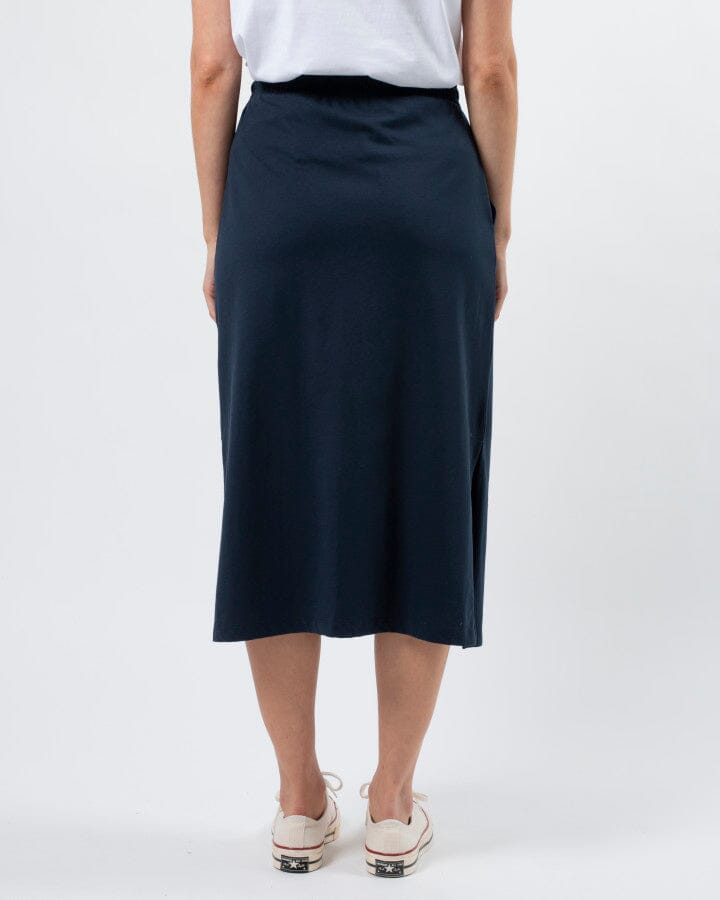 Essentials Skirt Navy