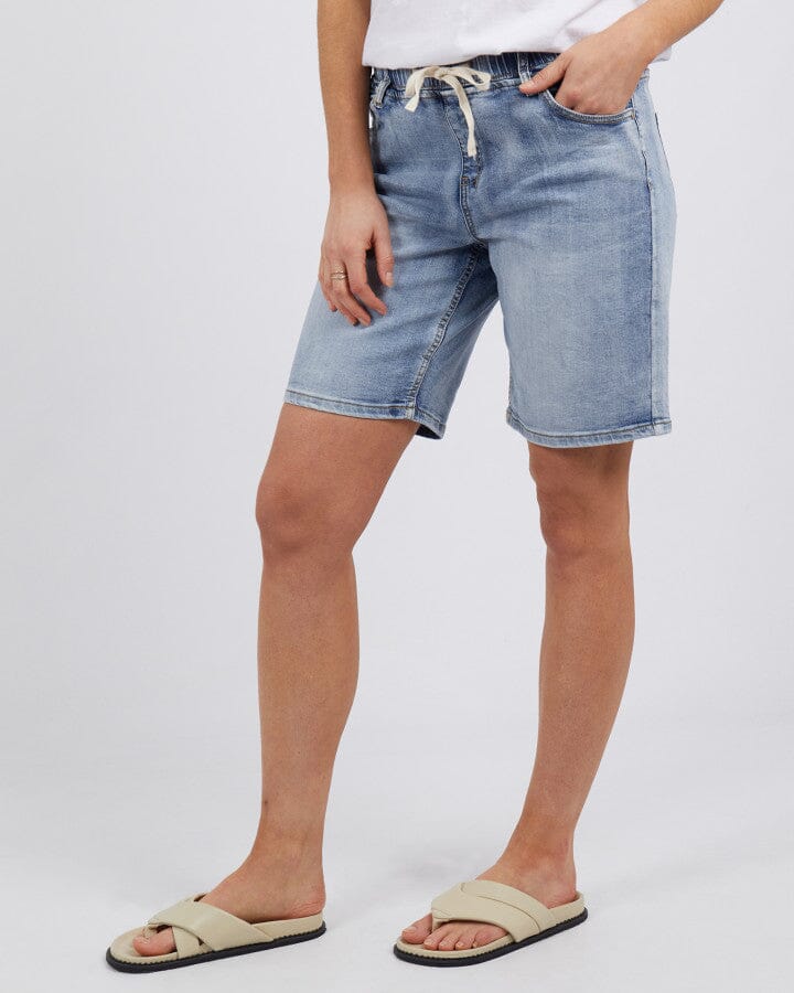 Gabby Bermuda Short Mid Blue