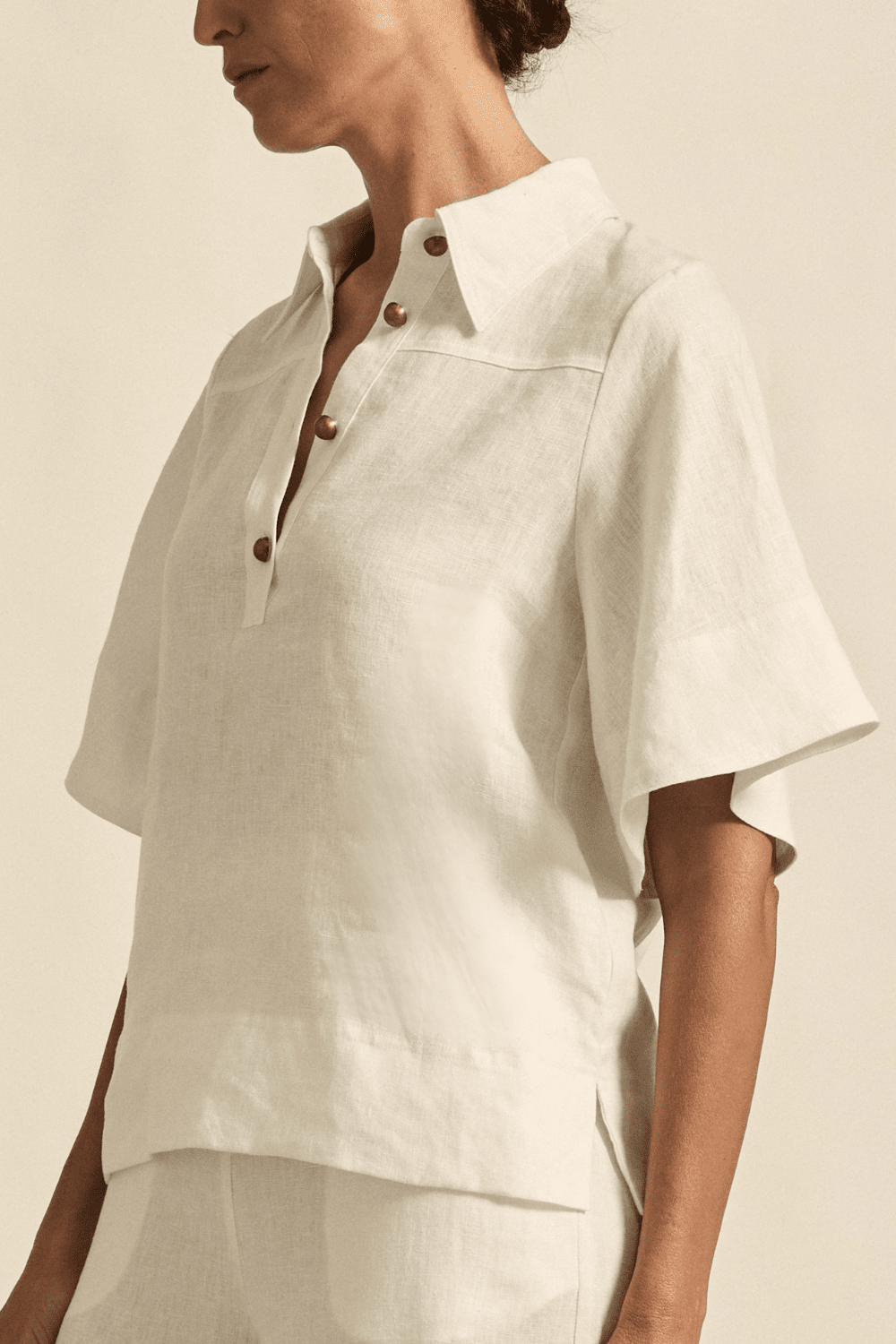 Insinuate Top Porcelain