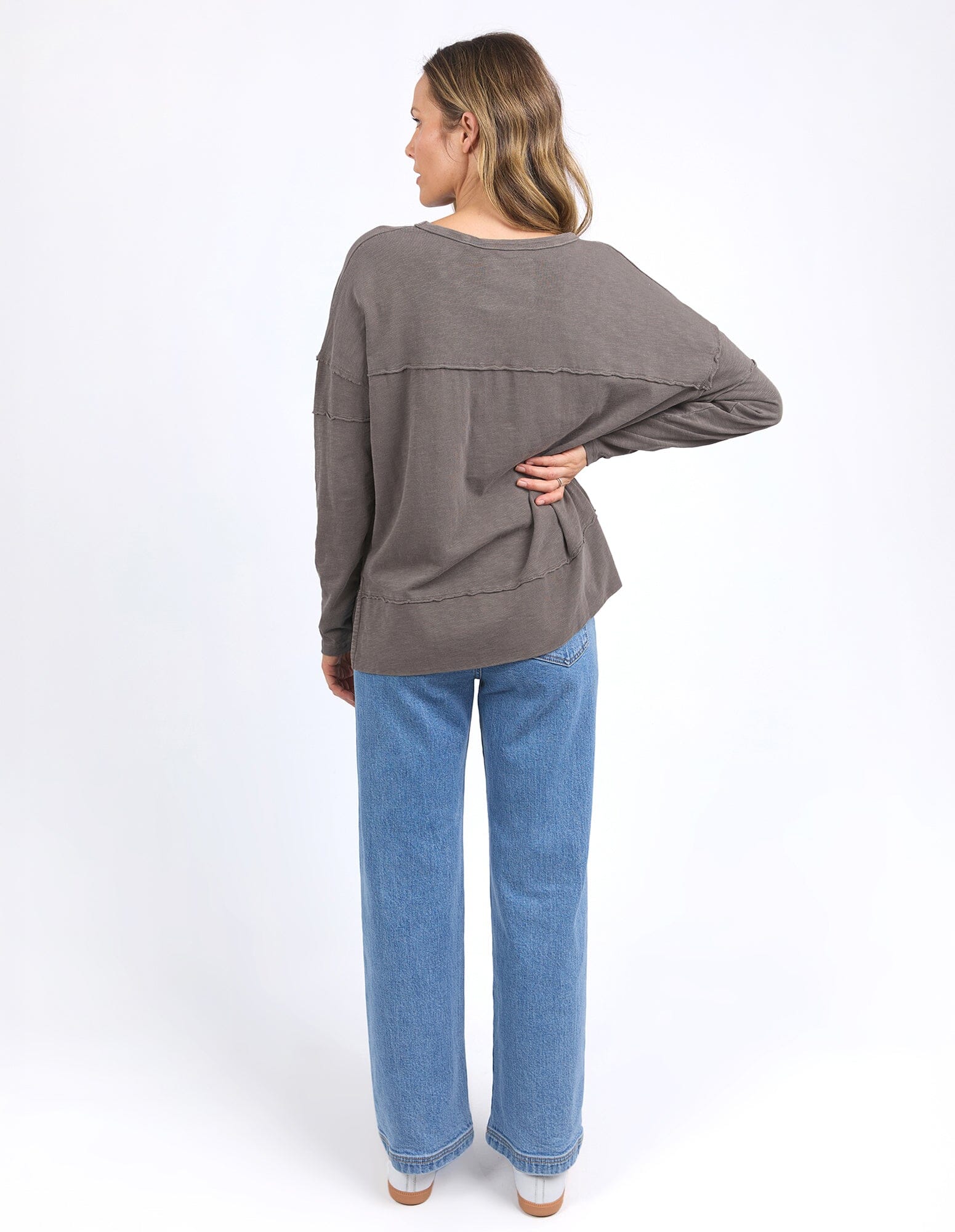 Jayne Throw On Top Stone Grey