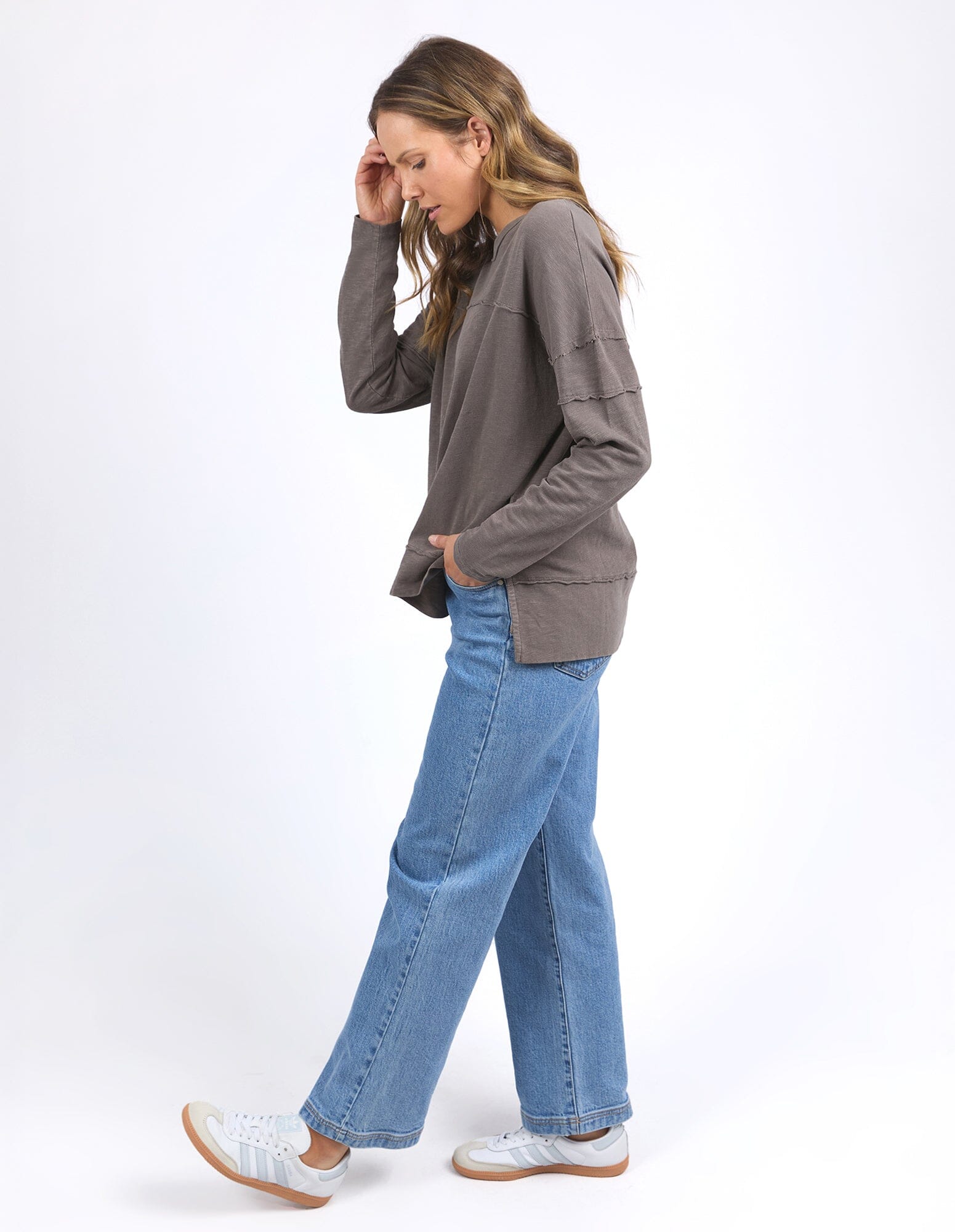 Jayne Throw On Top Stone Grey