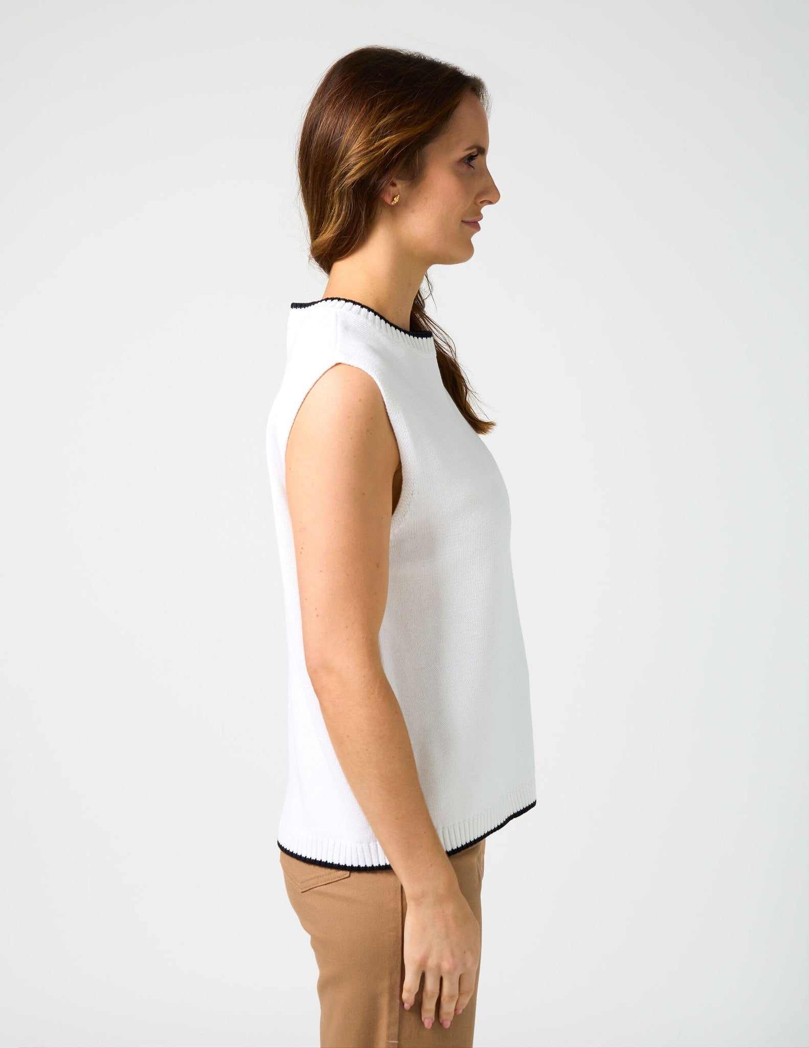 Jenni Vest White