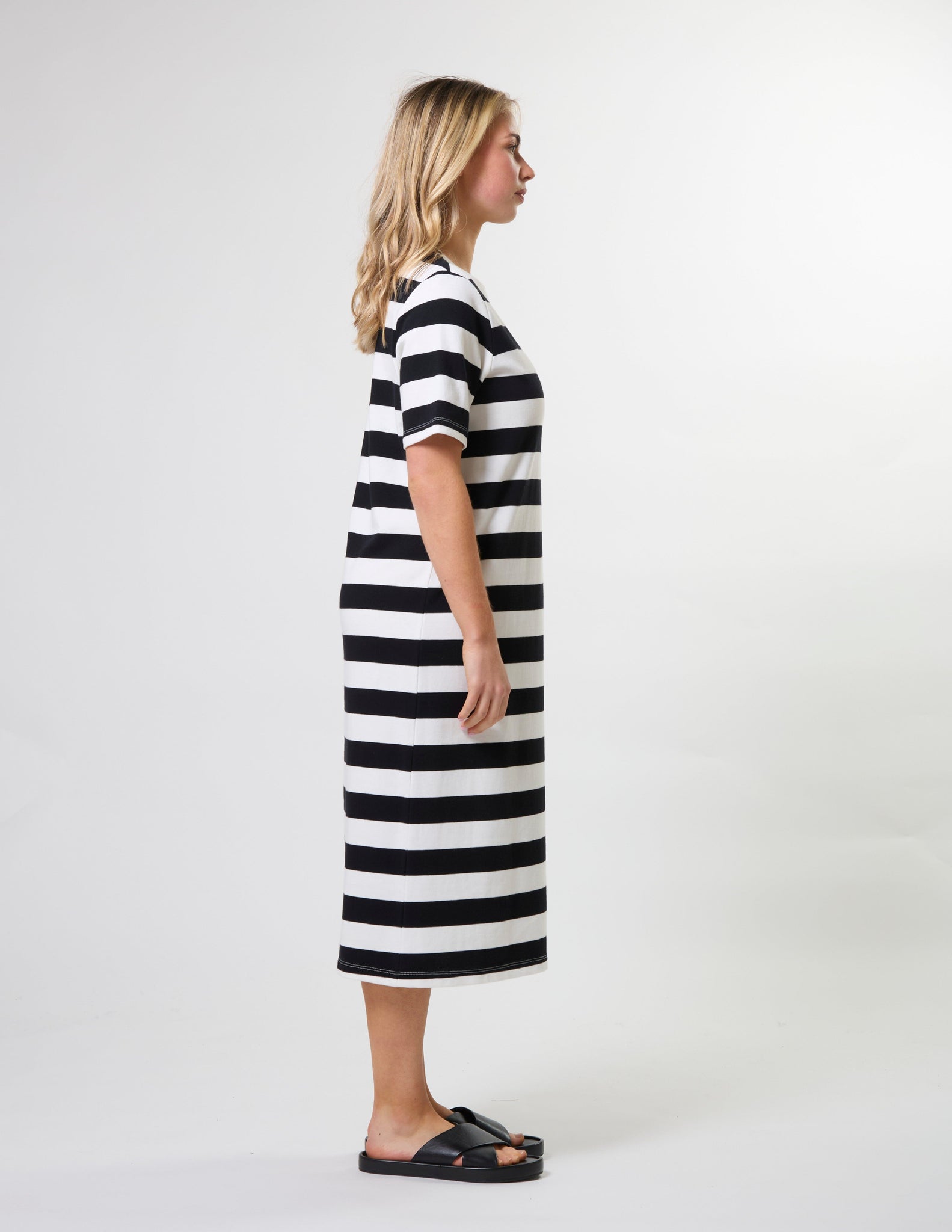 Sandy Dress Black Stripe