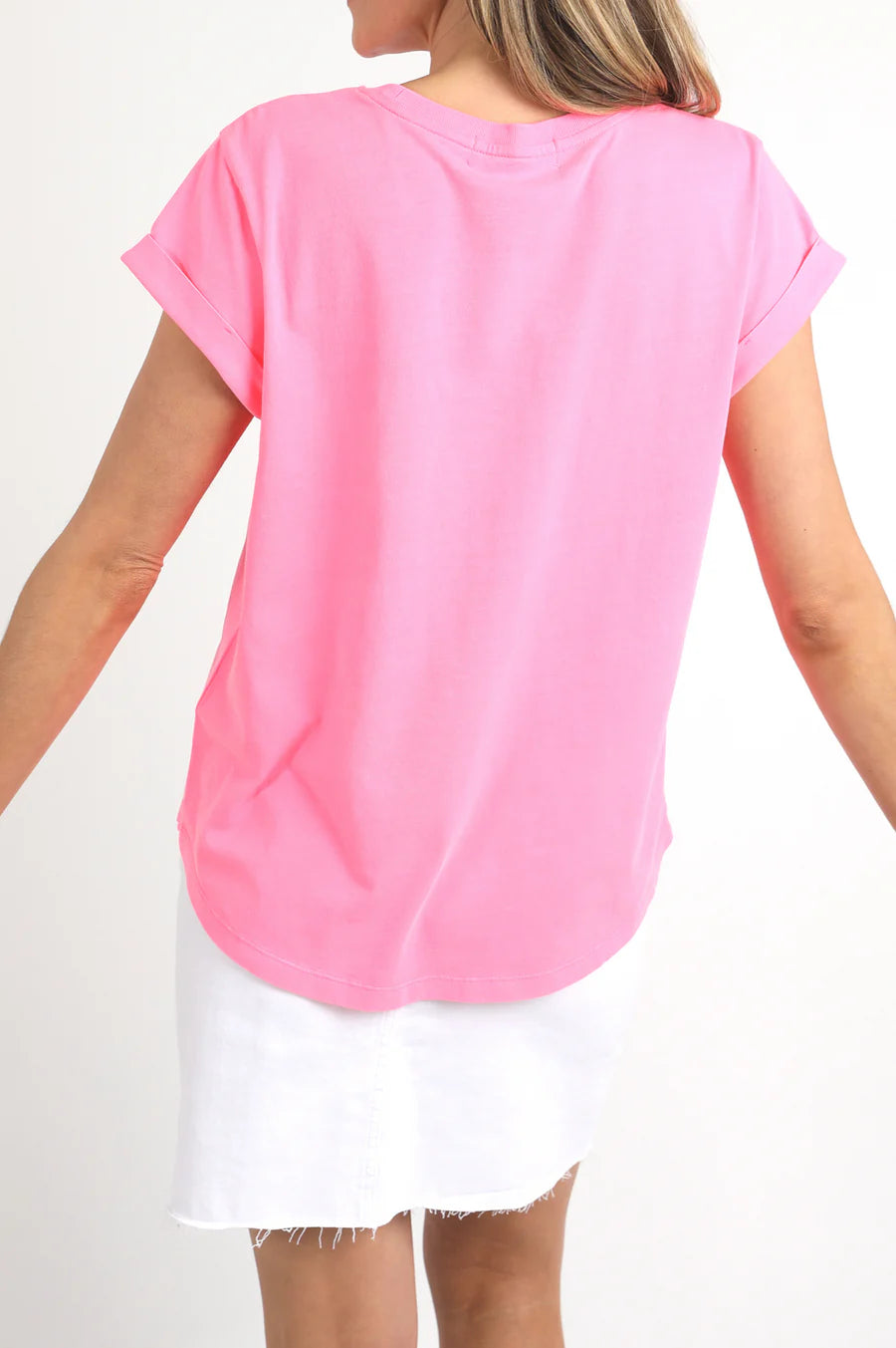 SIGNATURE TEE NEON ROSE