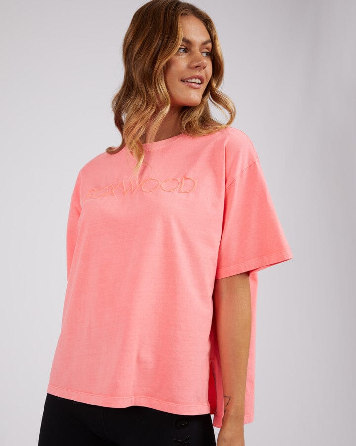 SIMPLIFIED TEE - NEON PINK