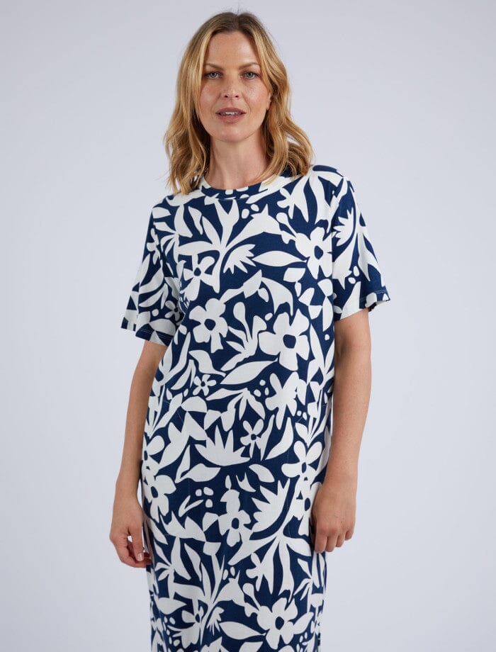 STENCIL FLORAL TEE DRESS