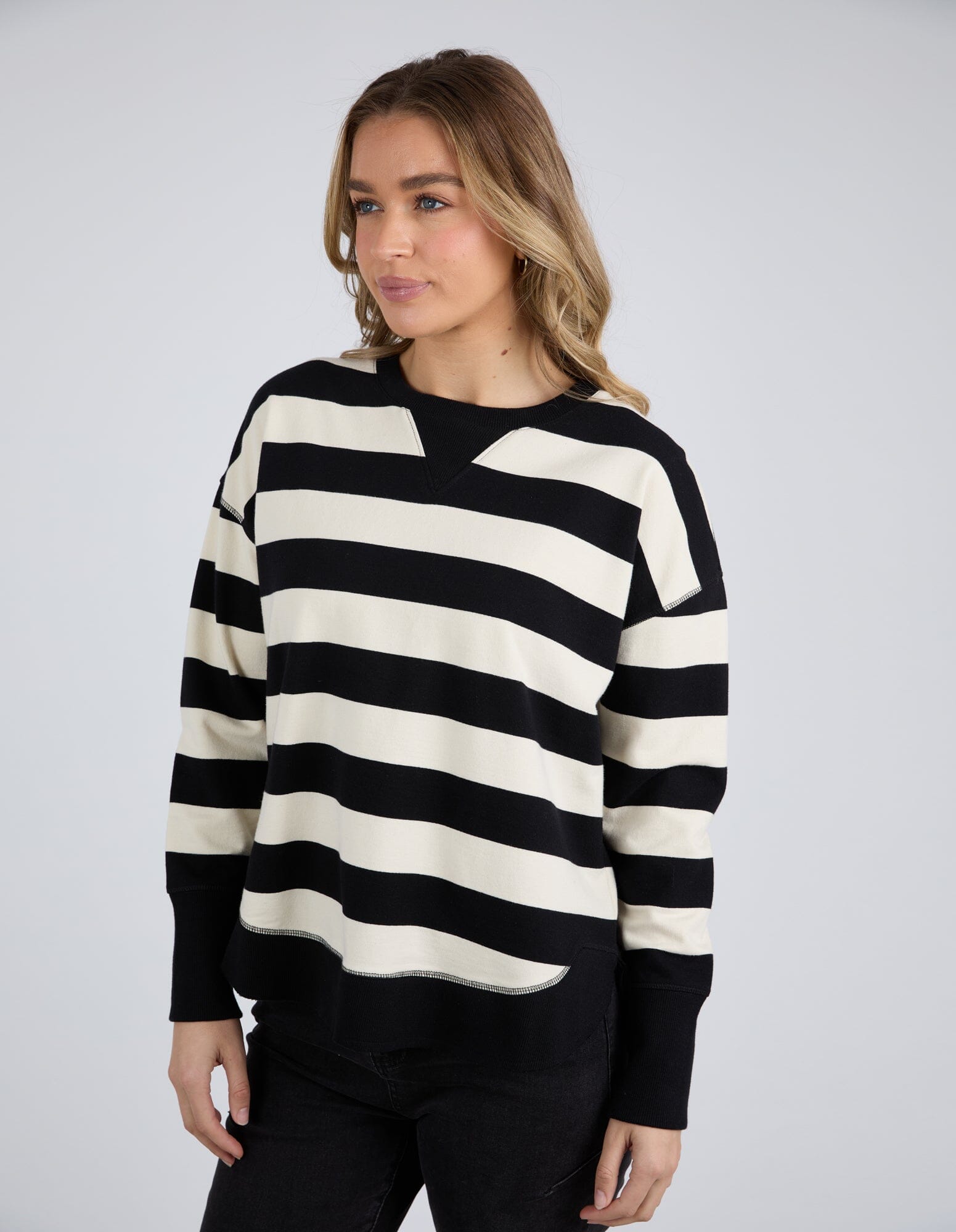 STRIPED DELILAH CREW BLK & VWHT STR